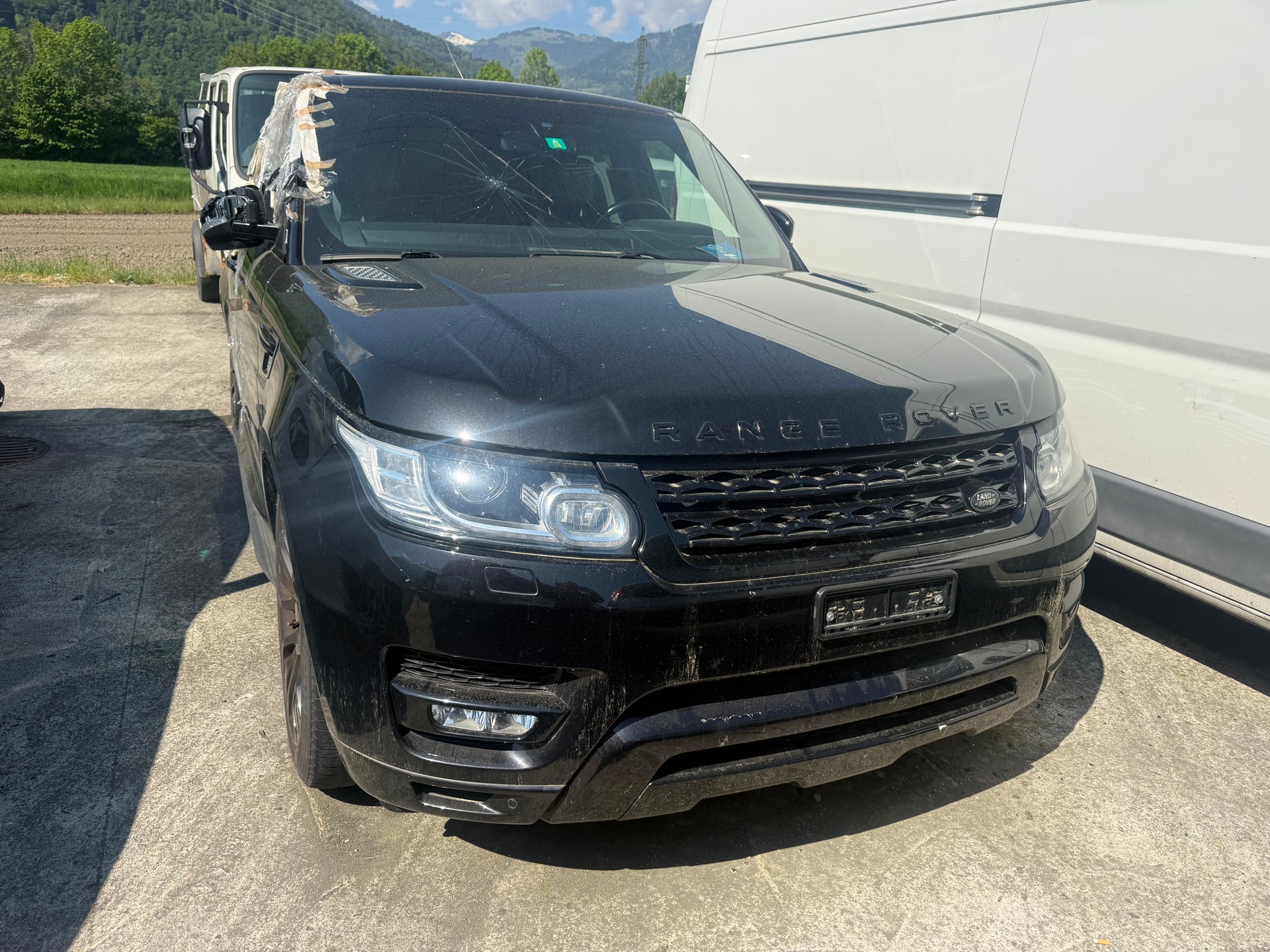 LAND ROVER Range Rover Sport 3.0 SDV6 HSE Dynamic Automatic
