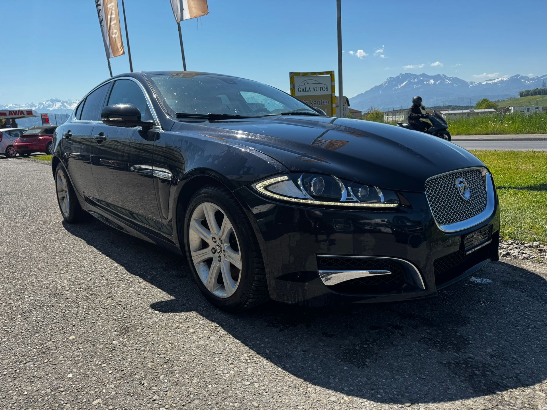 JAGUAR XF 3.0d S V6-image-2