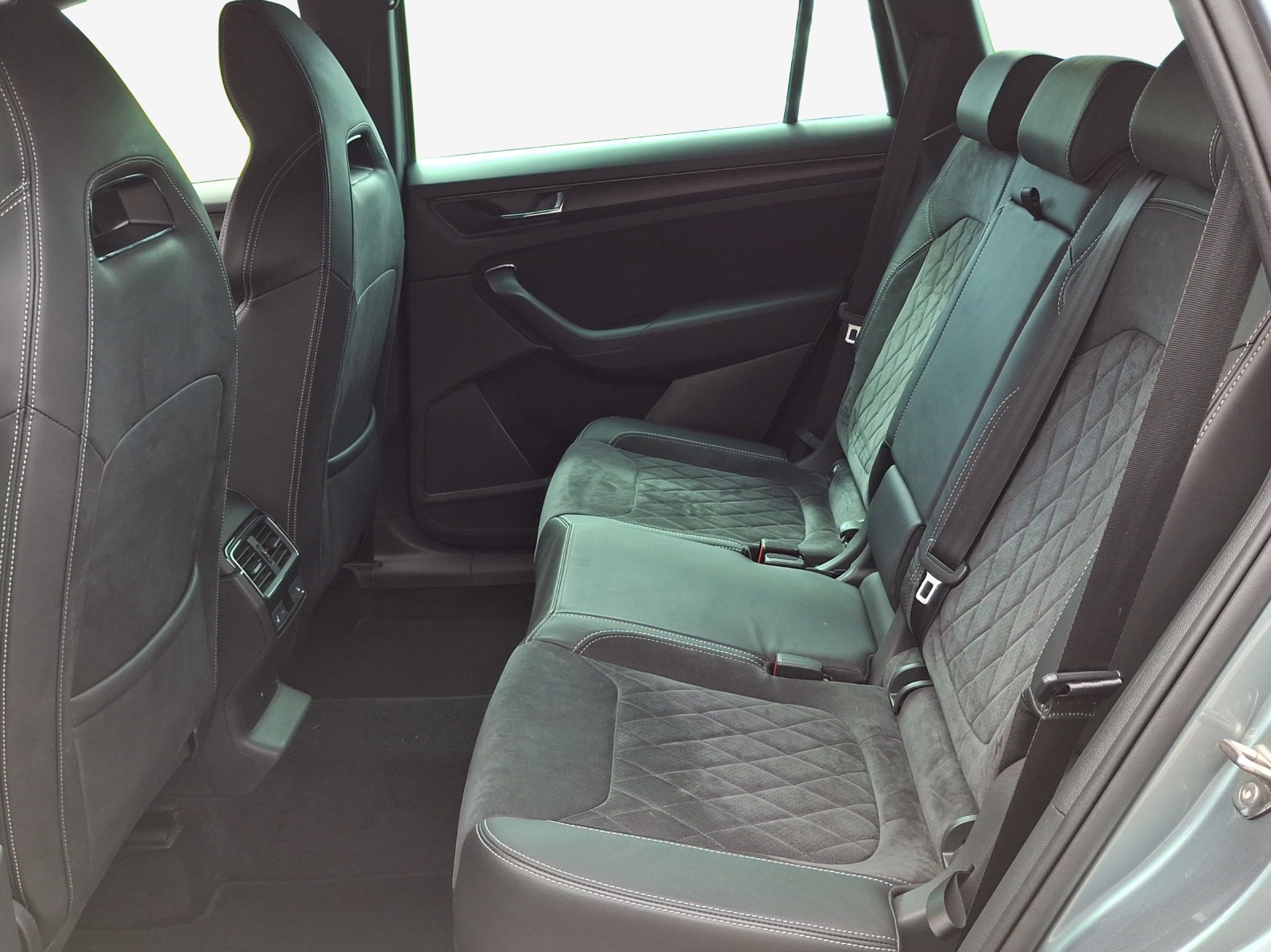 SKODA Kodiaq 2.0 TSI Sport Line DSG 4x4-image-11