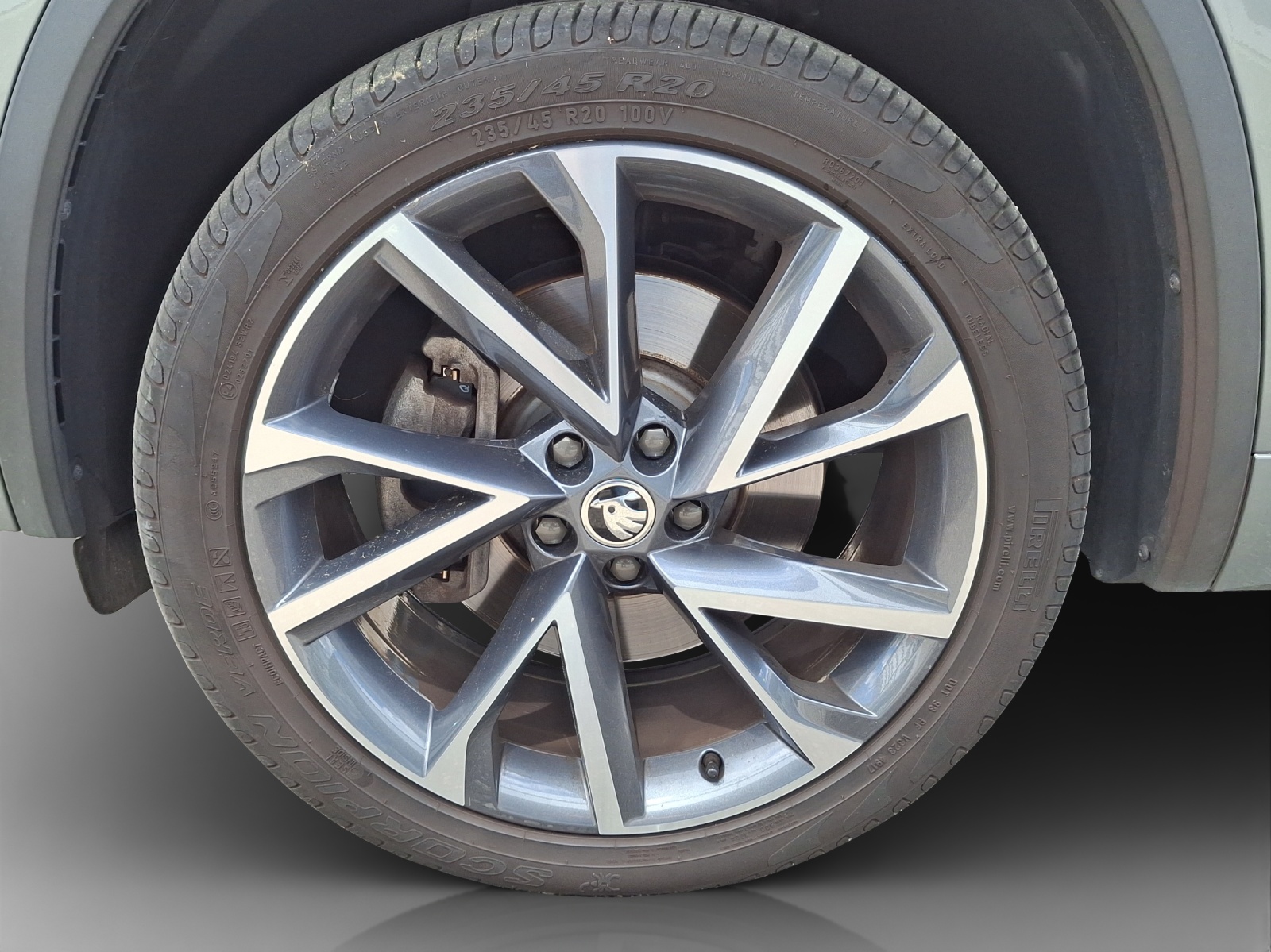 SKODA Kodiaq 2.0 TSI Sport Line DSG 4x4-image-15