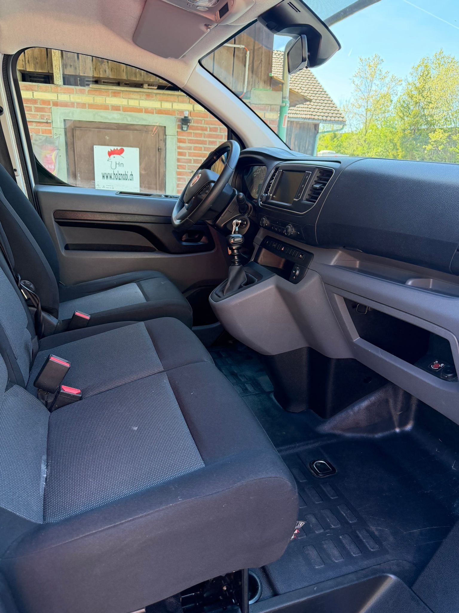 FIAT Scudo 2.0 MJ L3 Business Swiss Worker-image-7