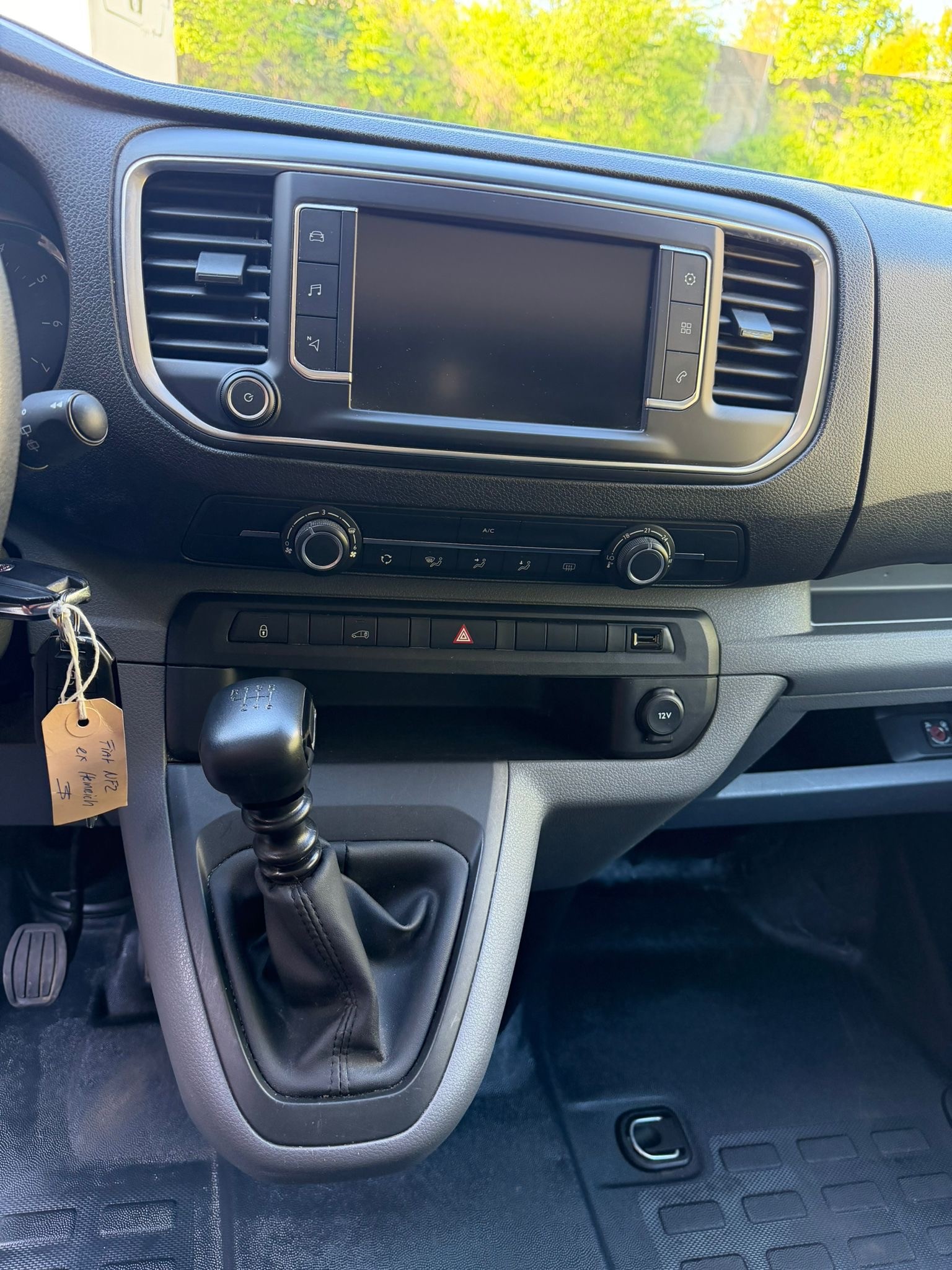 FIAT Scudo 2.0 MJ L3 Business Swiss Worker-image-9