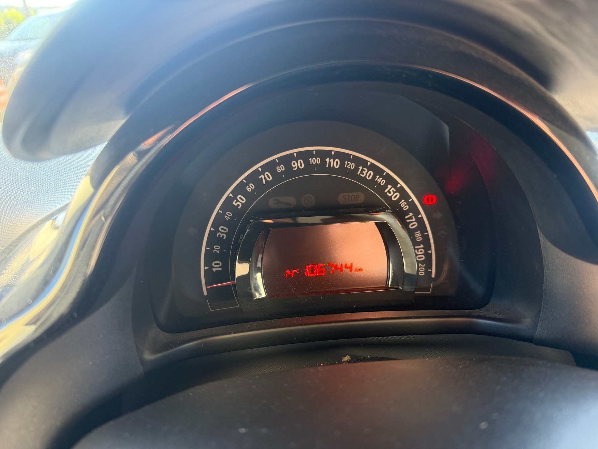 RENAULT Twingo 0.9 Intens-image-11