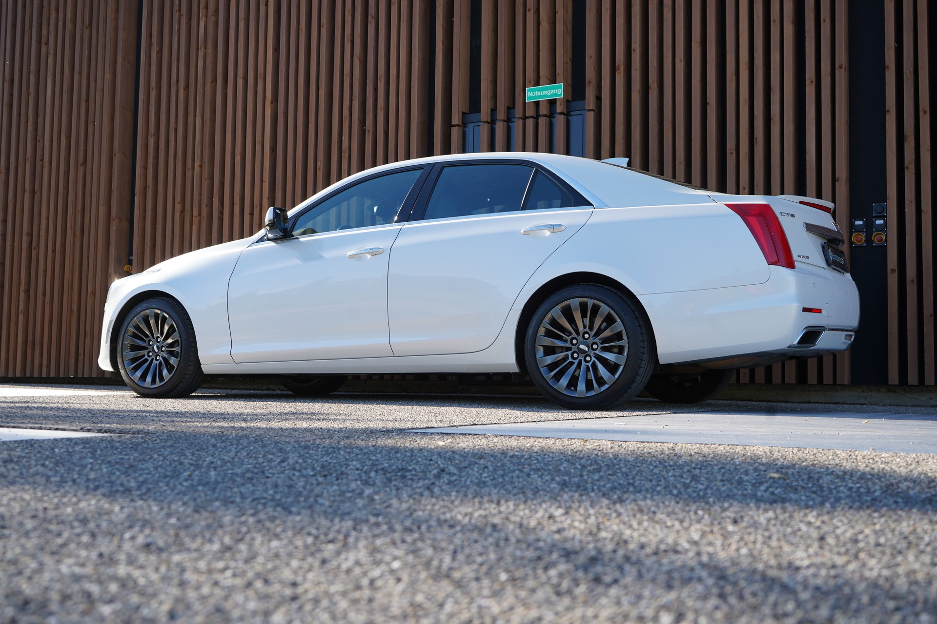 CADILLAC CTS Sedan 2.0 Turbo Premium AWD Automatic-image-8