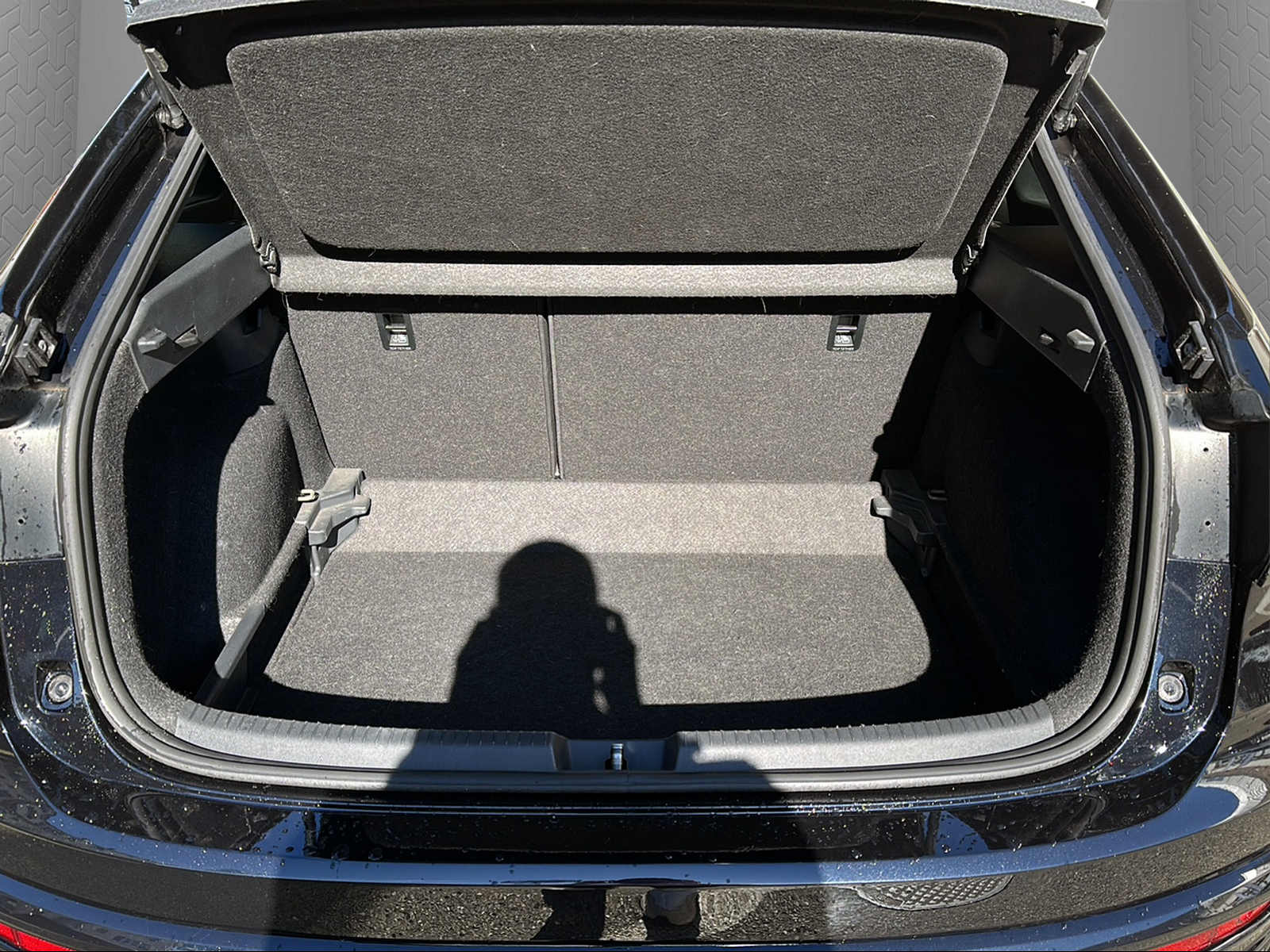 VW Taigo 1.0 TSI R-Line DSG-image-9
