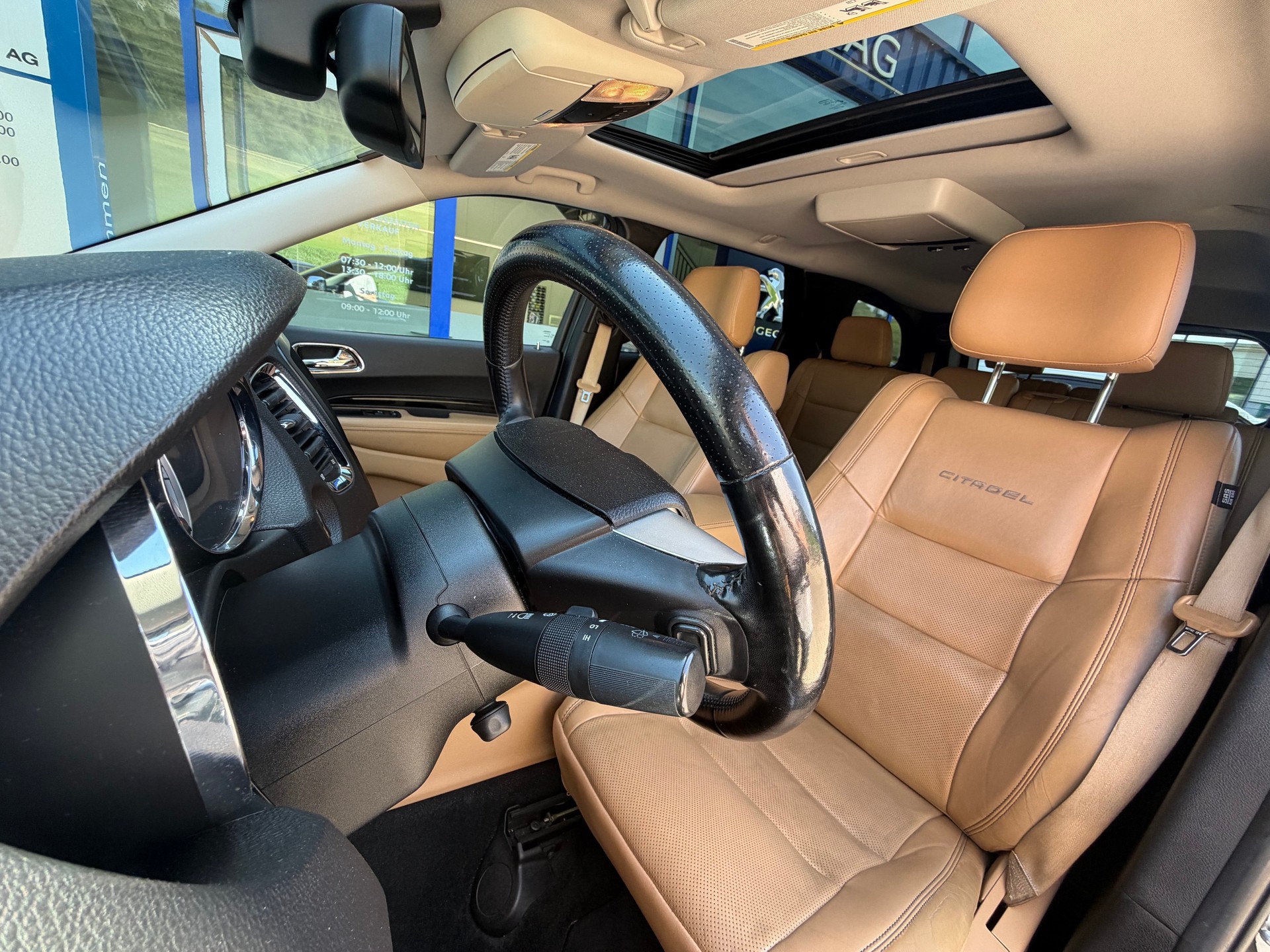 DODGE Durango 5.7 V8 Hemi Citadel-image-5