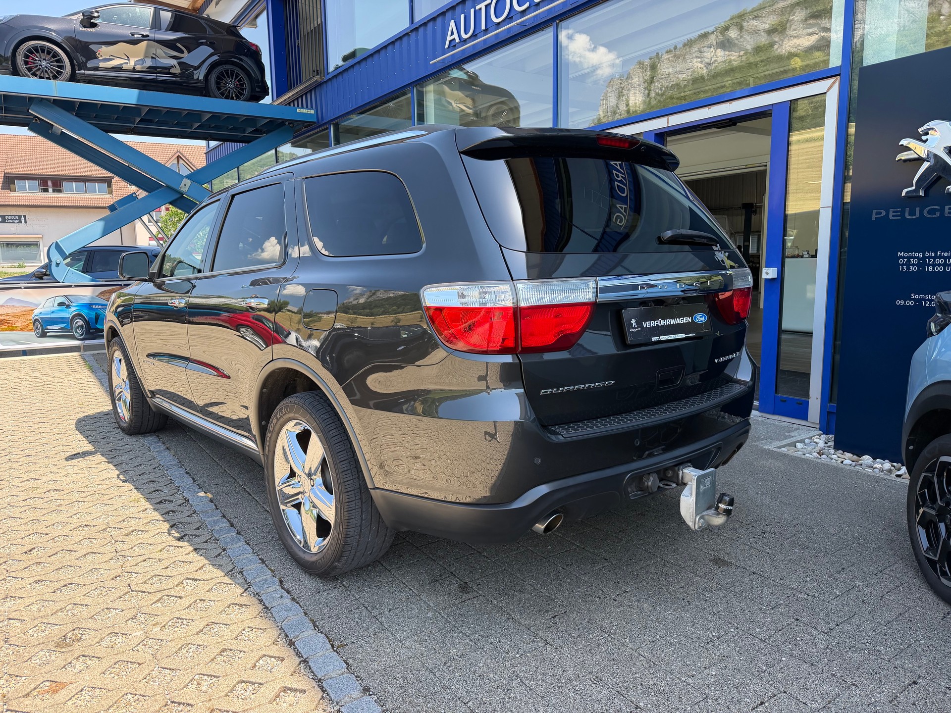 DODGE Durango 5.7 V8 Hemi Citadel-image-9