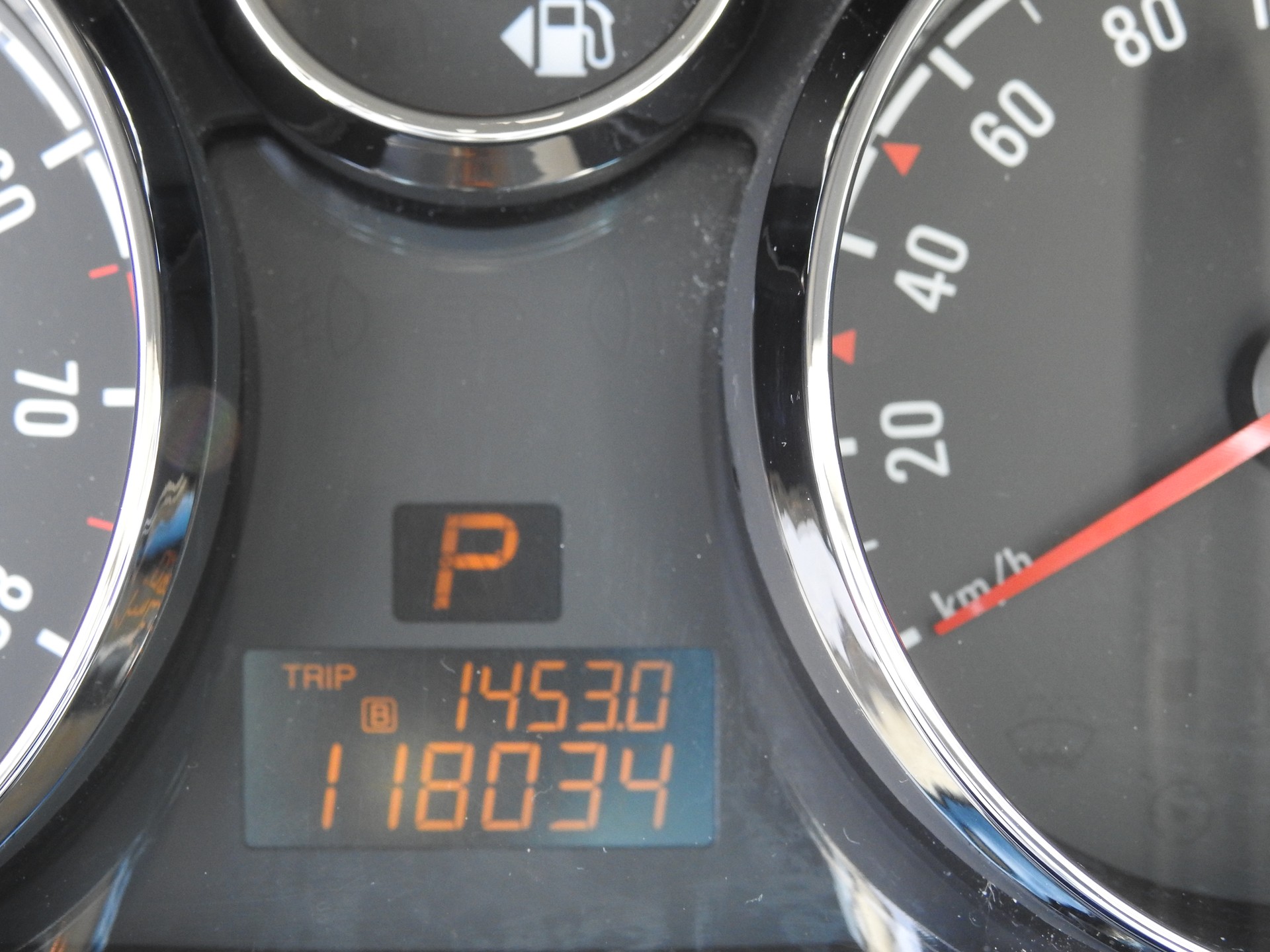 OPEL Antara 2.4 Cosmo 4WD Automatic-image-21