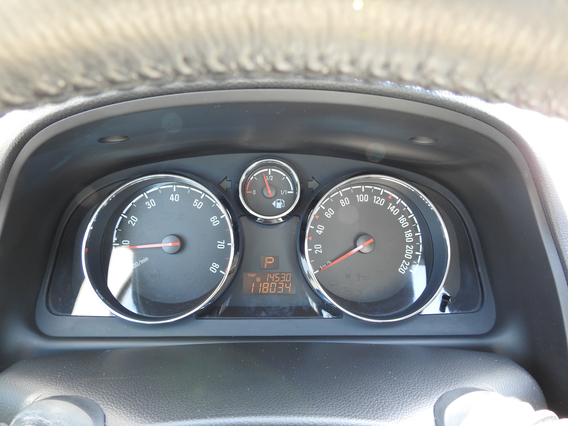 OPEL Antara 2.4 Cosmo 4WD Automatic-image-27