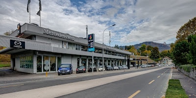 MERCEDES-BENZ C 200 T 4 Matic-image-14
