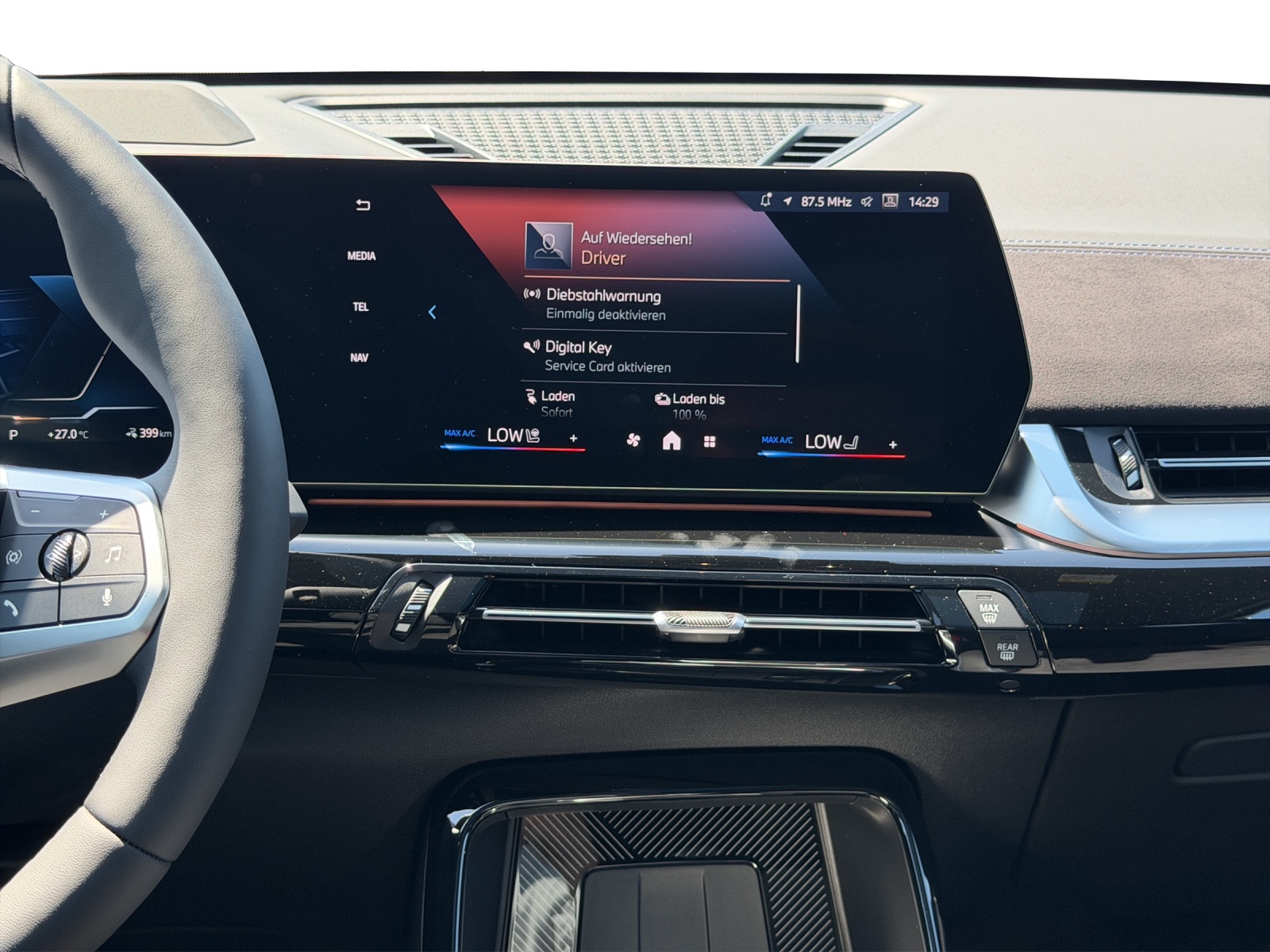 BMW iX1 xDrive 30 M Sport Pro-image-13