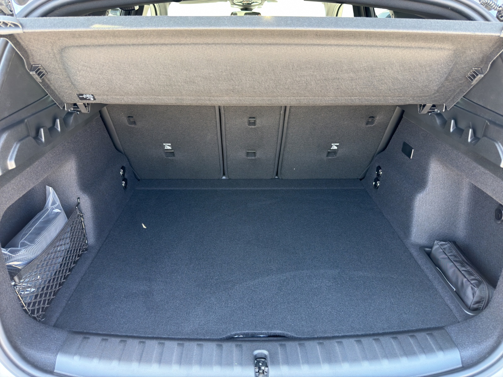 BMW iX1 xDrive 30 M Sport Pro-image-21