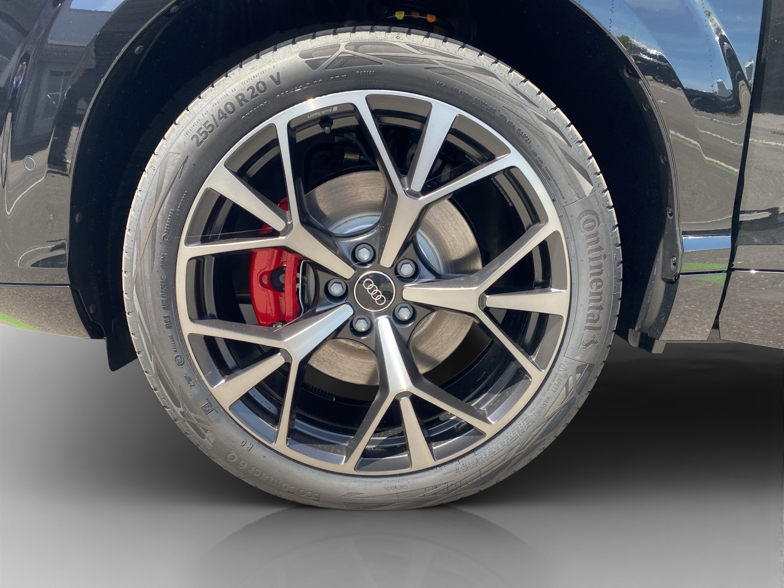 AUDI Q3 SUV e-hybrid 200 kW S tronig-image-15