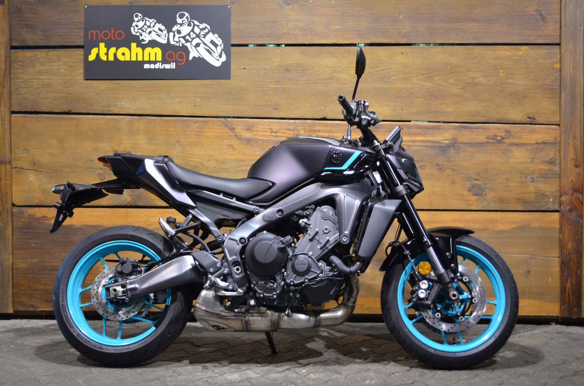 YAMAHA MT-09 35kW Y-AMT