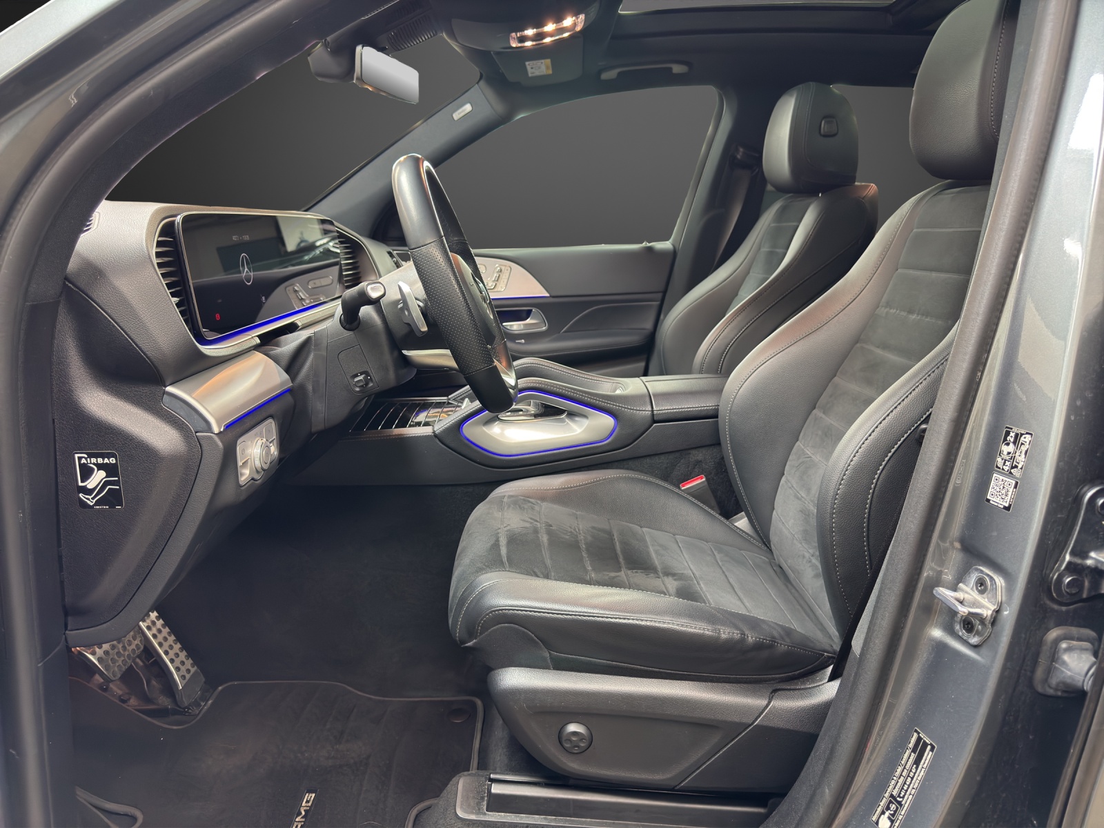 MERCEDES-BENZ GLE 300 d 4Matic-image-9