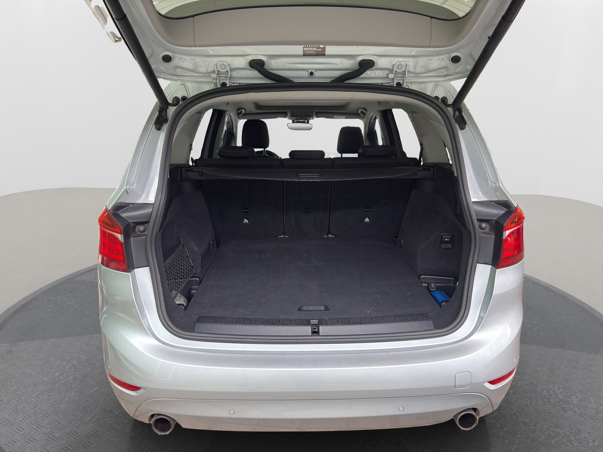 BMW 220d xDrive Gran Tourer Steptronic-image-16