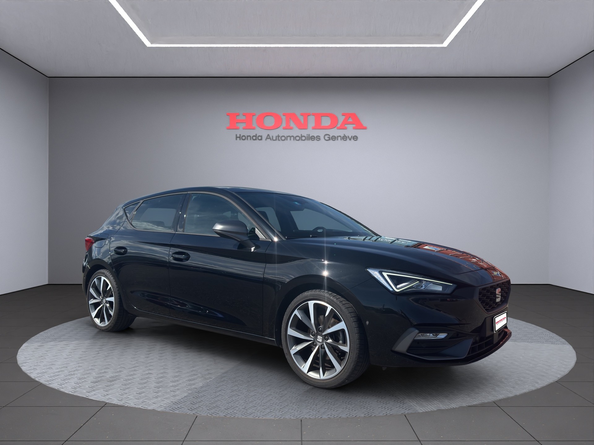 SEAT Leon 1.5 TSI 150 FR-showroom-element-1
