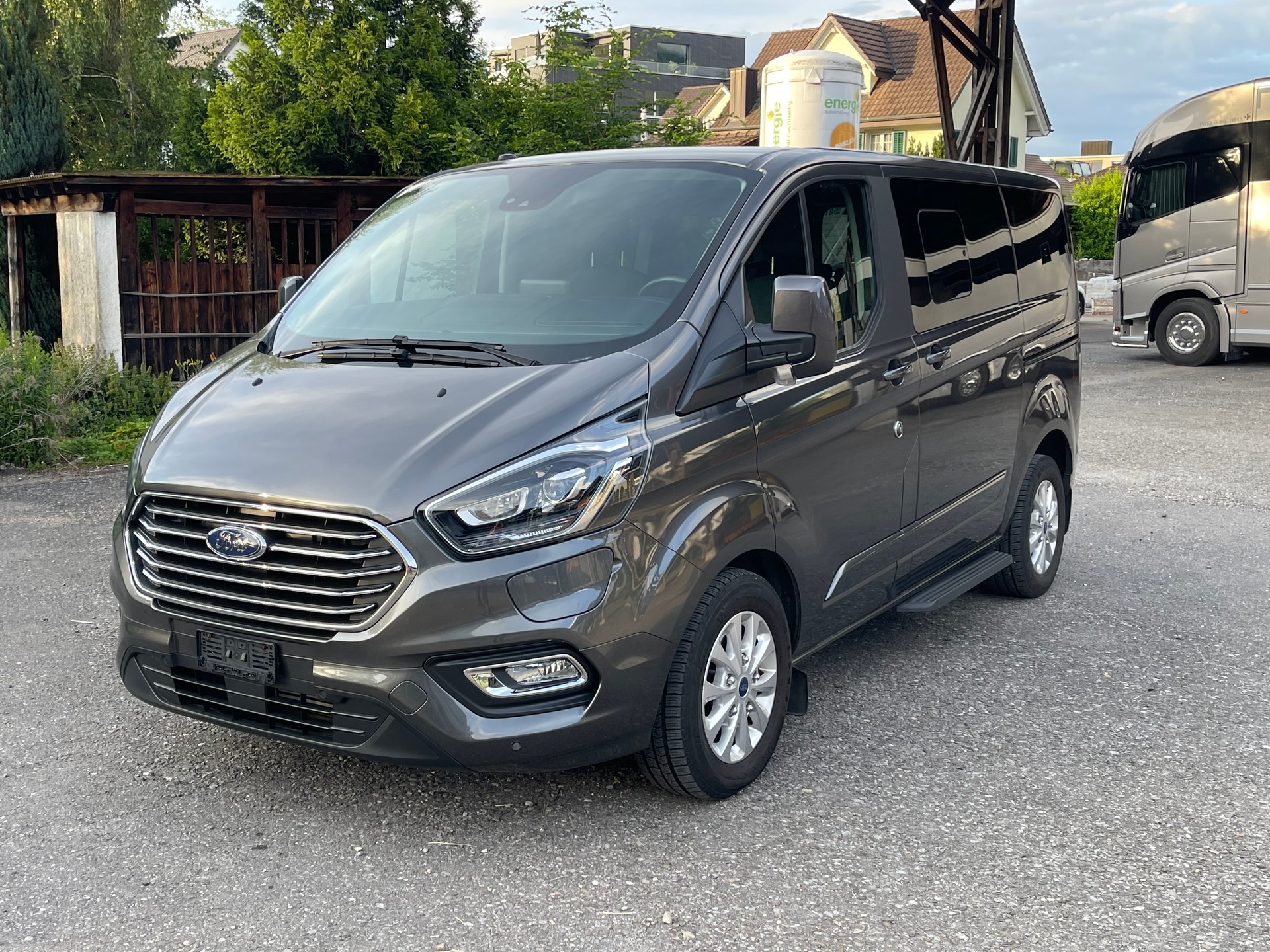 FORD Tourneo Custom 320 L1H1 Titanium PHEV-image-1