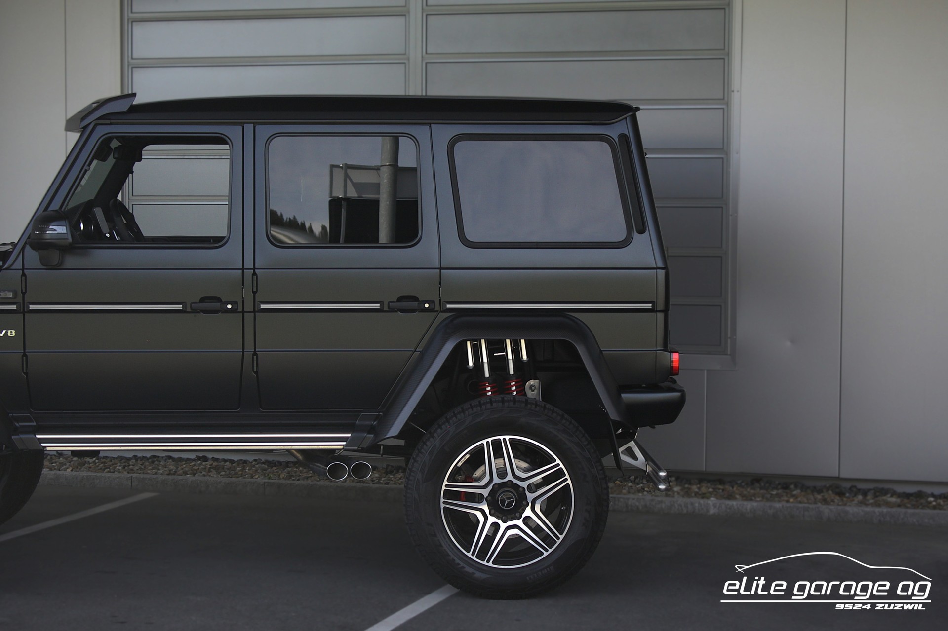 MERCEDES-BENZ G 500 4x42 7G-Tronic NACHTSCHWARZ MAGNO-image-11