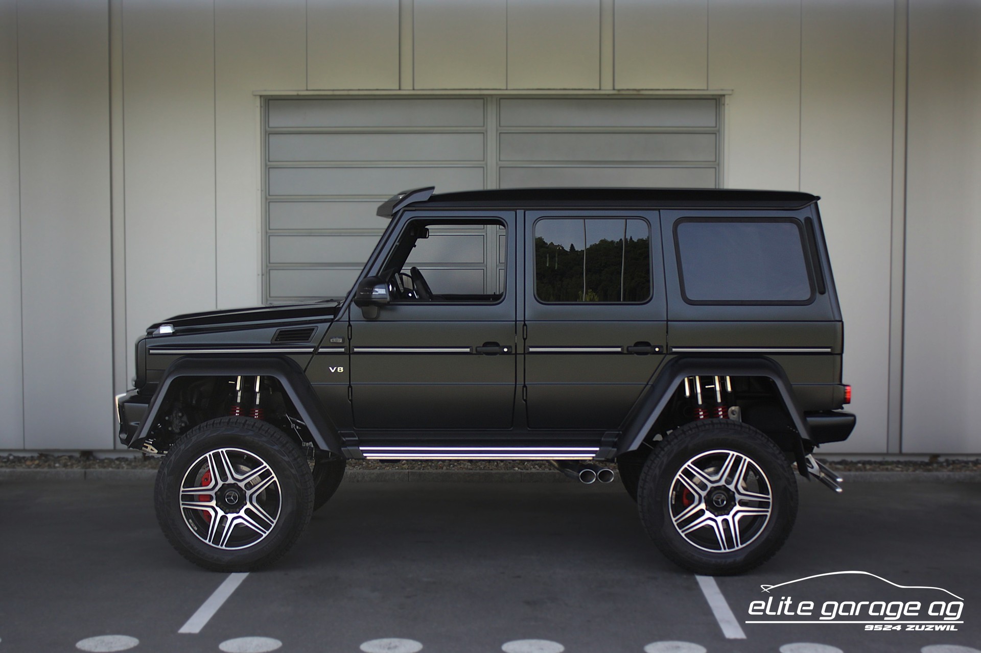 MERCEDES-BENZ G 500 4x42 7G-Tronic NACHTSCHWARZ MAGNO-image-1