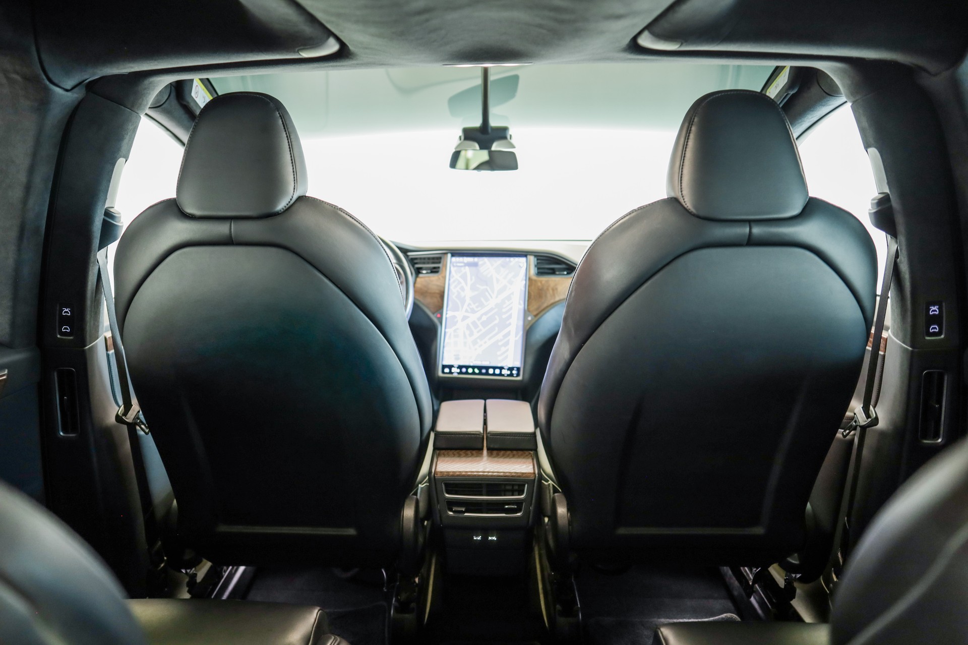 TESLA Model X Maximale-Reichweite-image-12