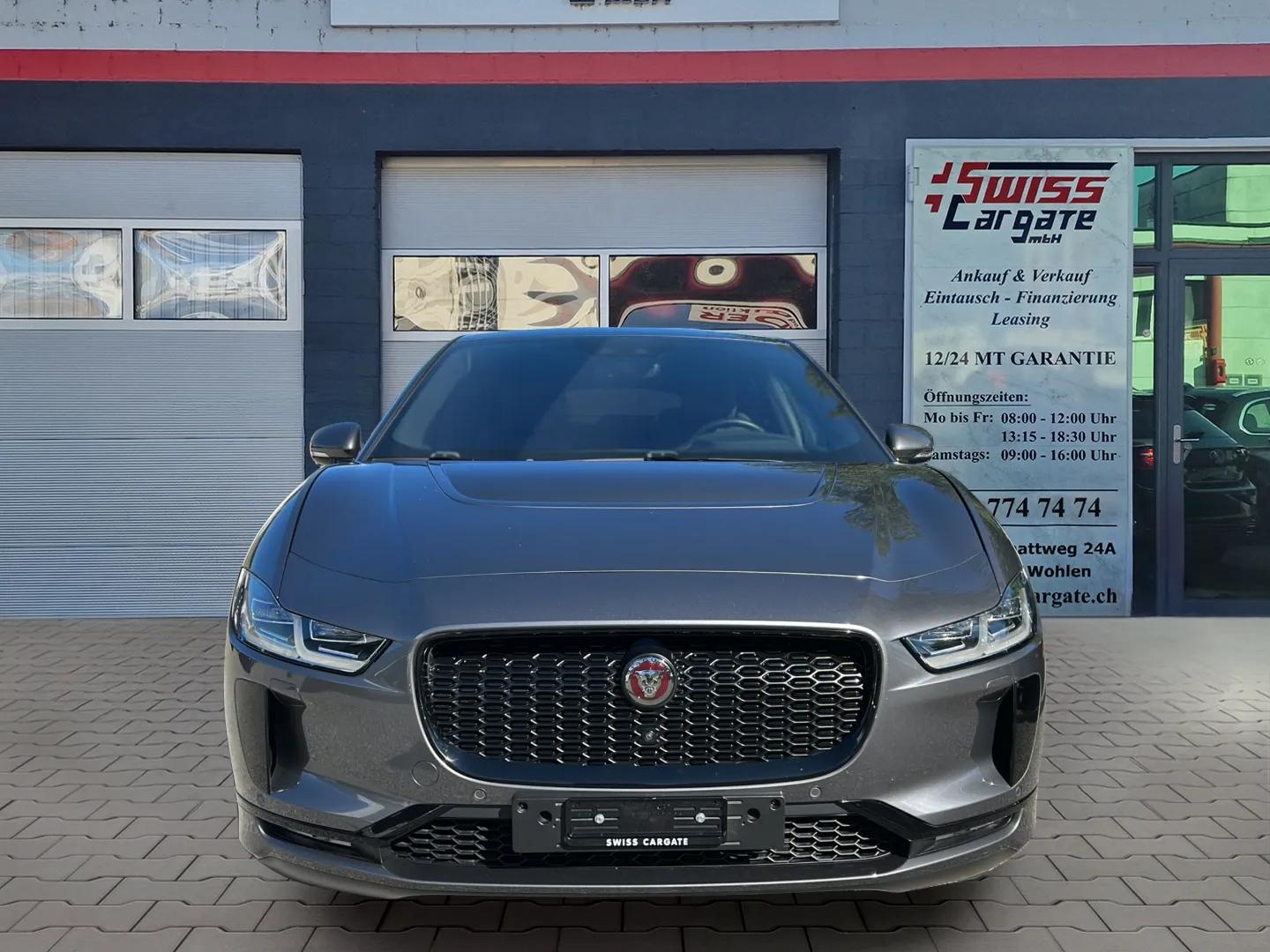JAGUAR I-Pace EV400 HSE AWD mit Panoramadach-image-2