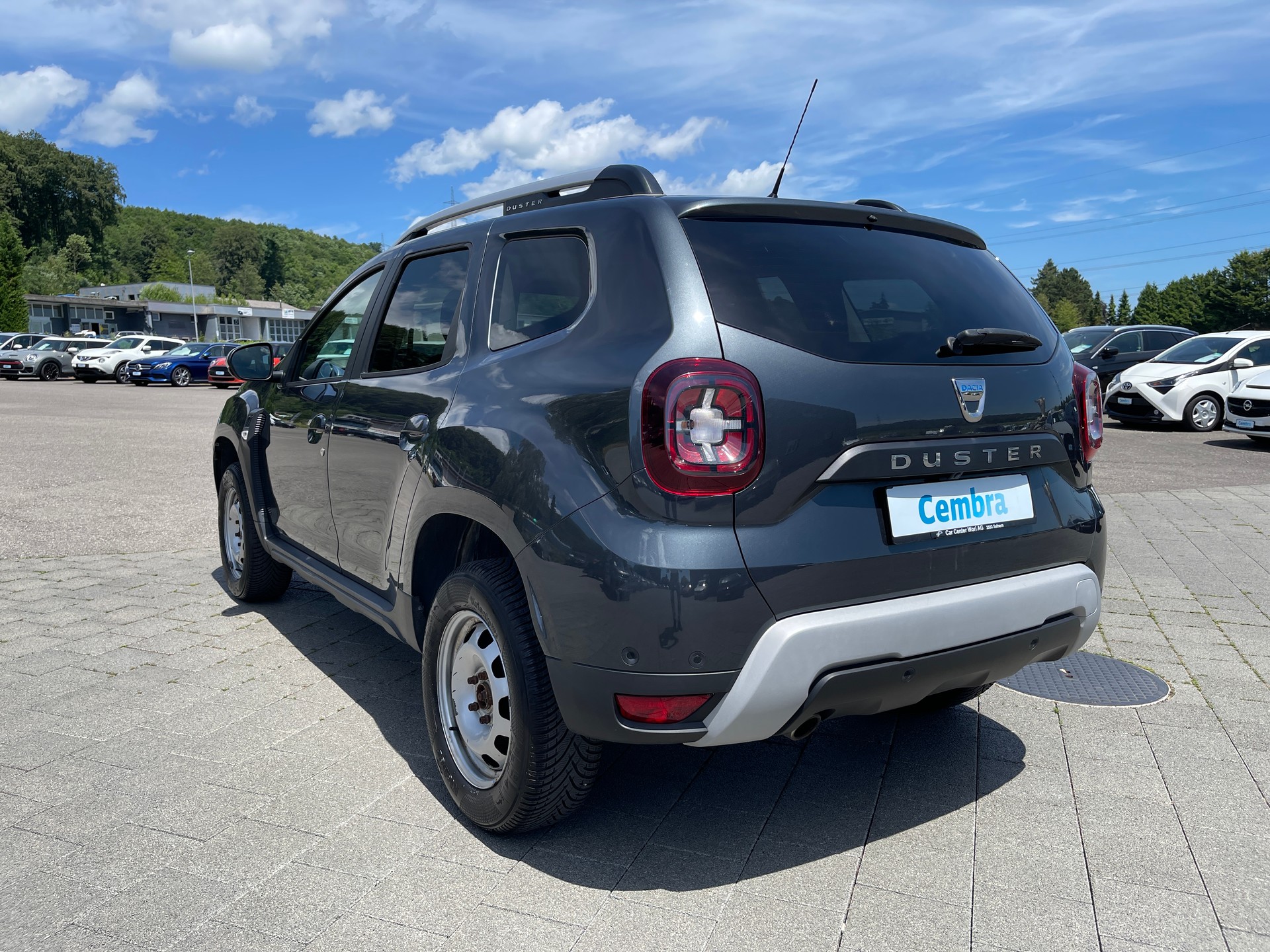 DACIA Duster dCi 115 Comfort 4x4-image-2