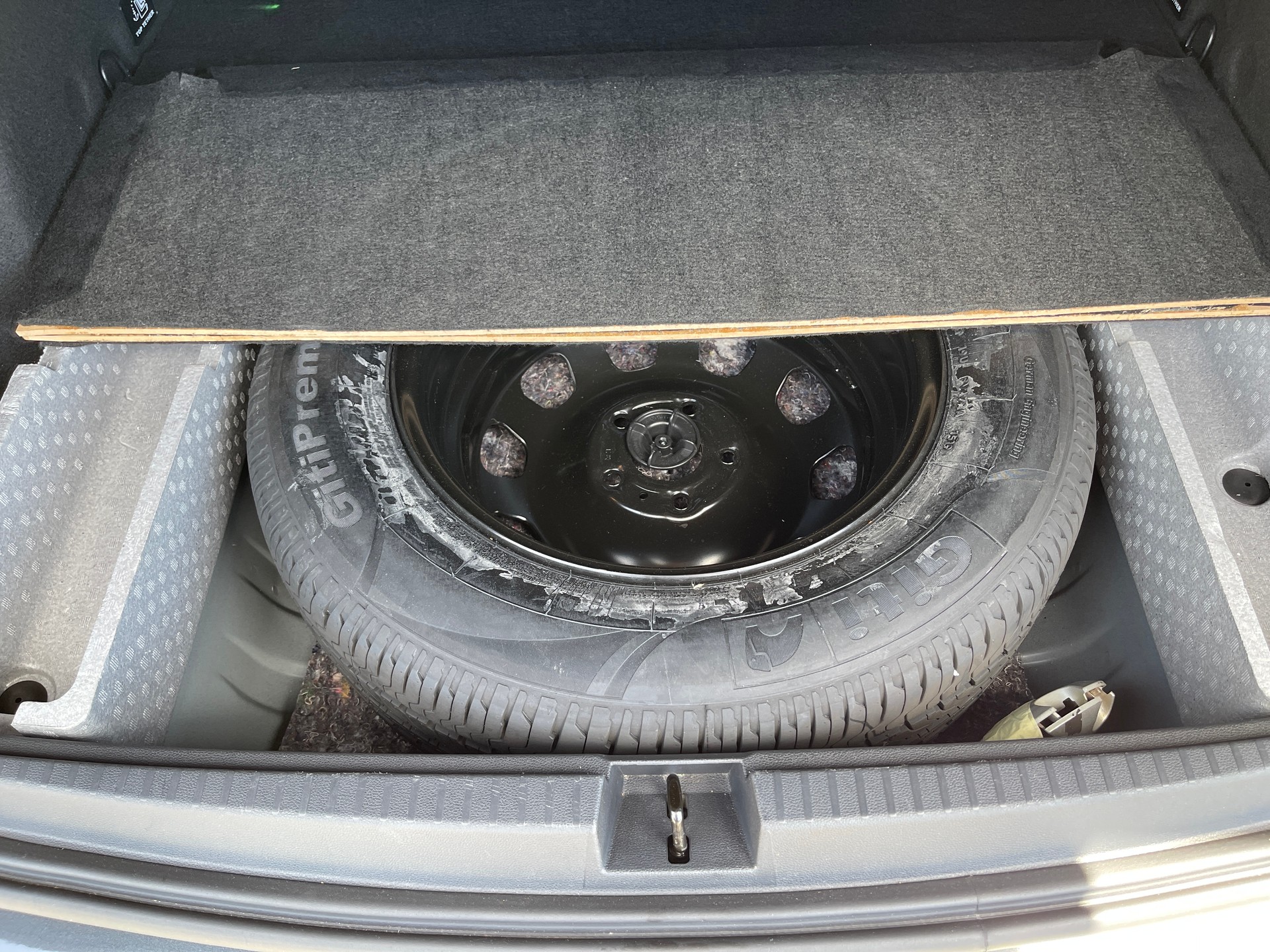 DACIA Duster dCi 115 Comfort 4x4-image-14
