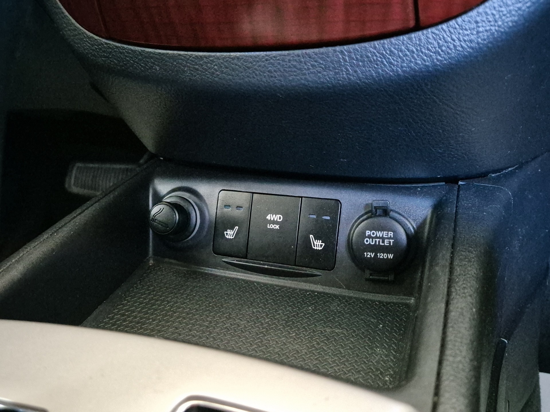 HYUNDAI Santa Fe 2.7 V6 Style 4WD, 7-PLÄTZER-image-23