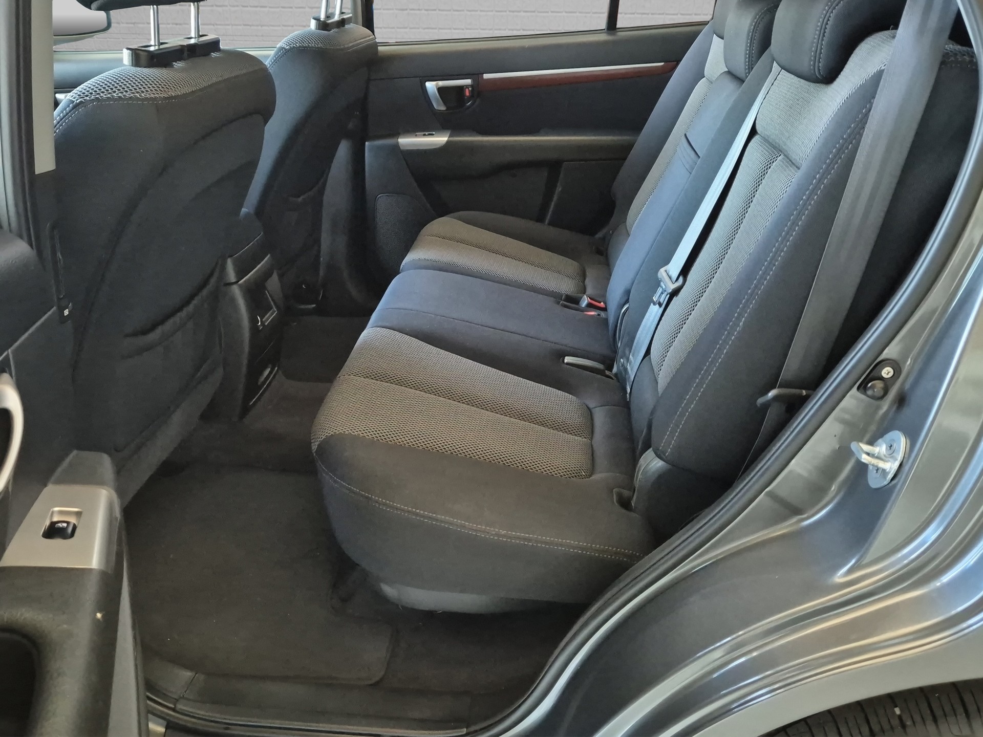 HYUNDAI Santa Fe 2.7 V6 Style 4WD, 7-PLÄTZER-image-24