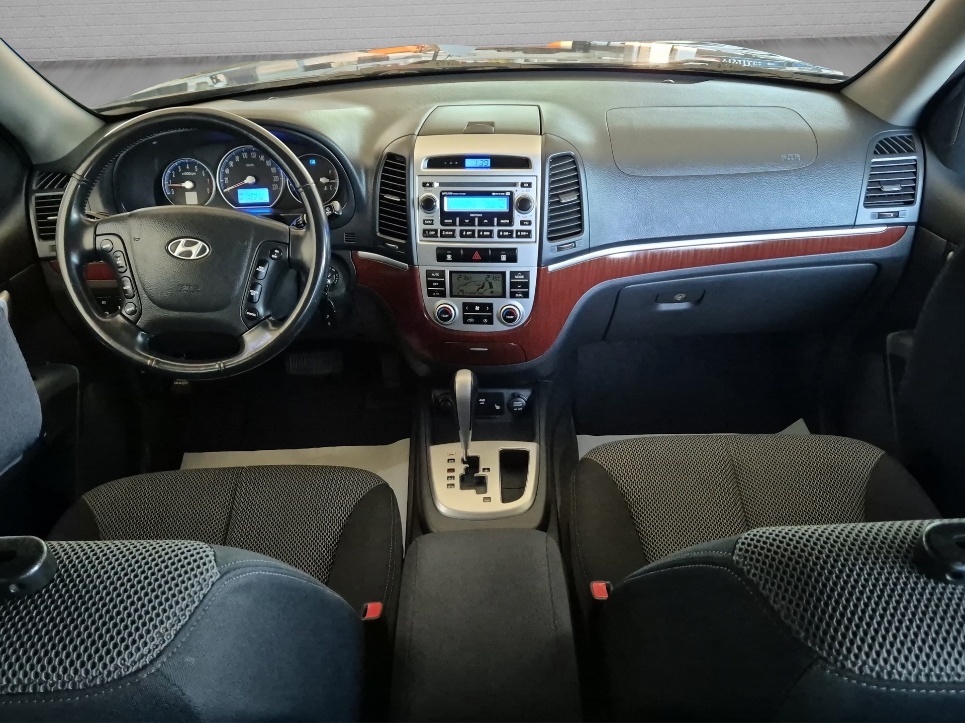 HYUNDAI Santa Fe 2.7 V6 Style 4WD, 7-PLÄTZER-image-15
