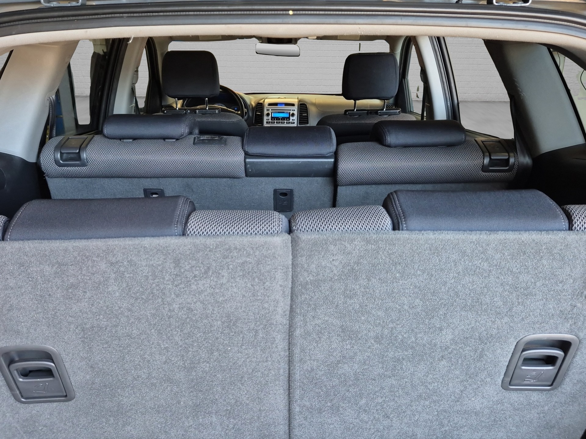 HYUNDAI Santa Fe 2.7 V6 Style 4WD, 7-PLÄTZER-image-26