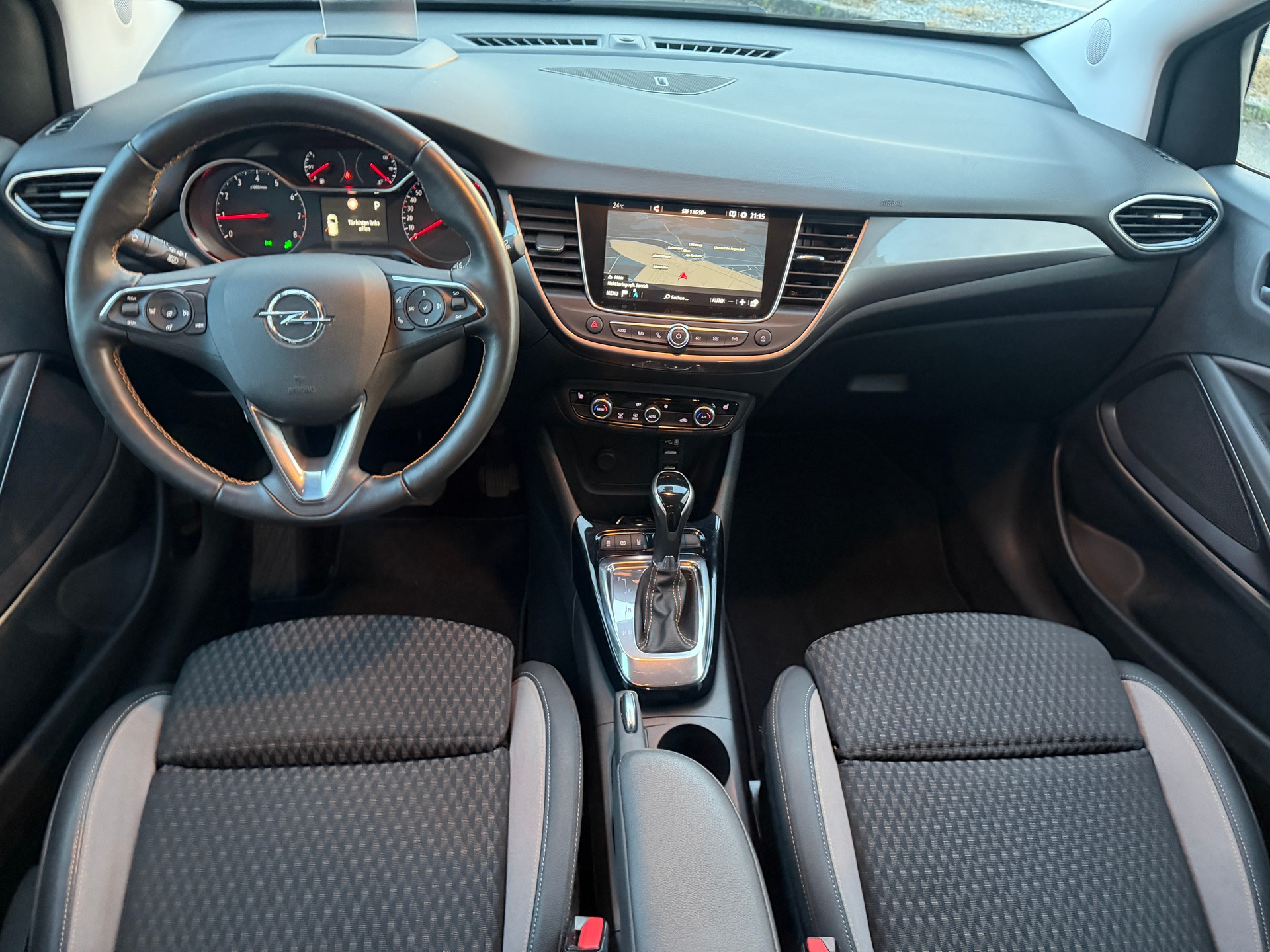OPEL Crossland X 1.2i Ultimate Automatik-image-8