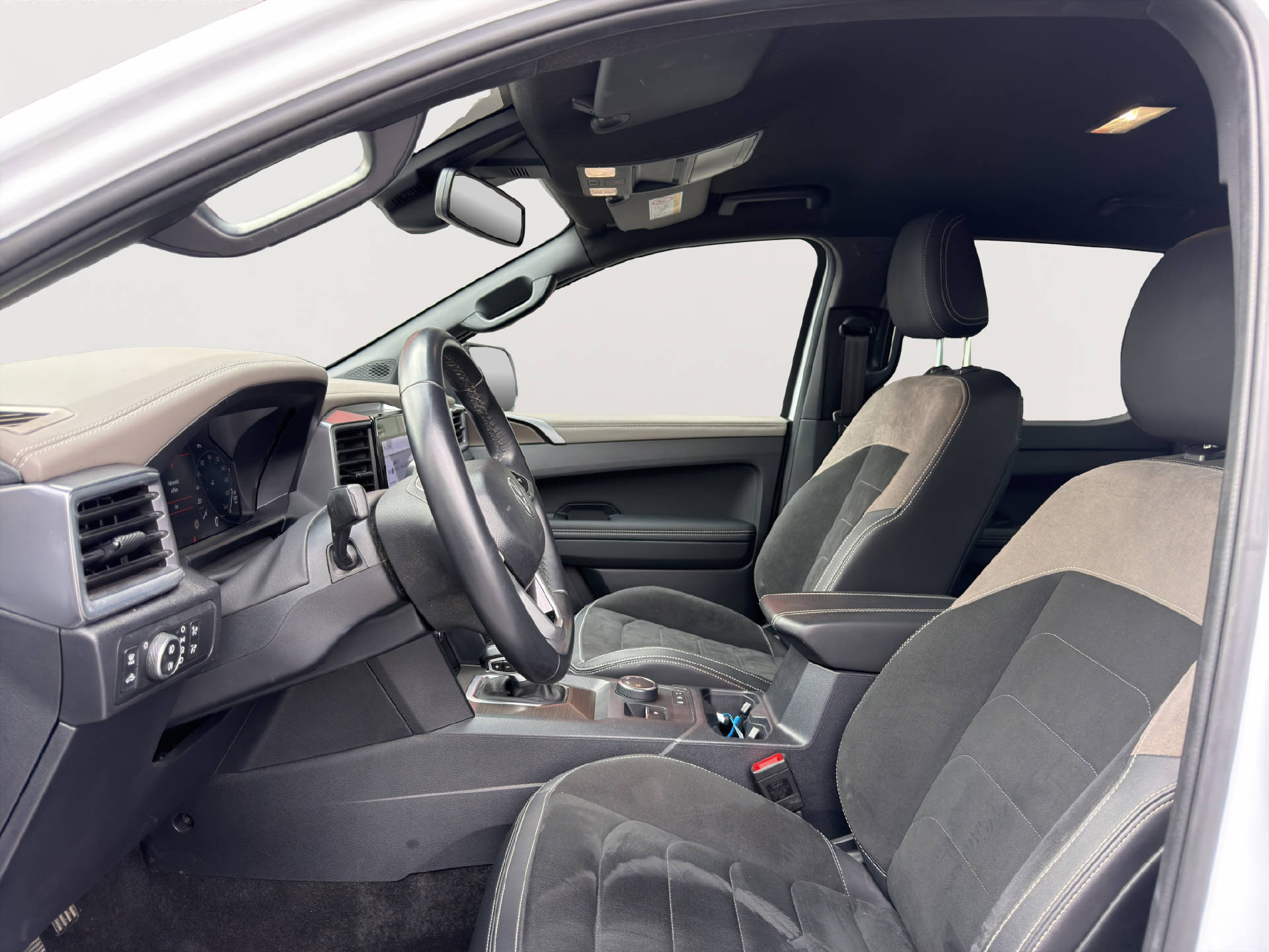 VW Amarok DKab. Pick-up 3.0 TDI 240 Style Winter 2 4m-image-11