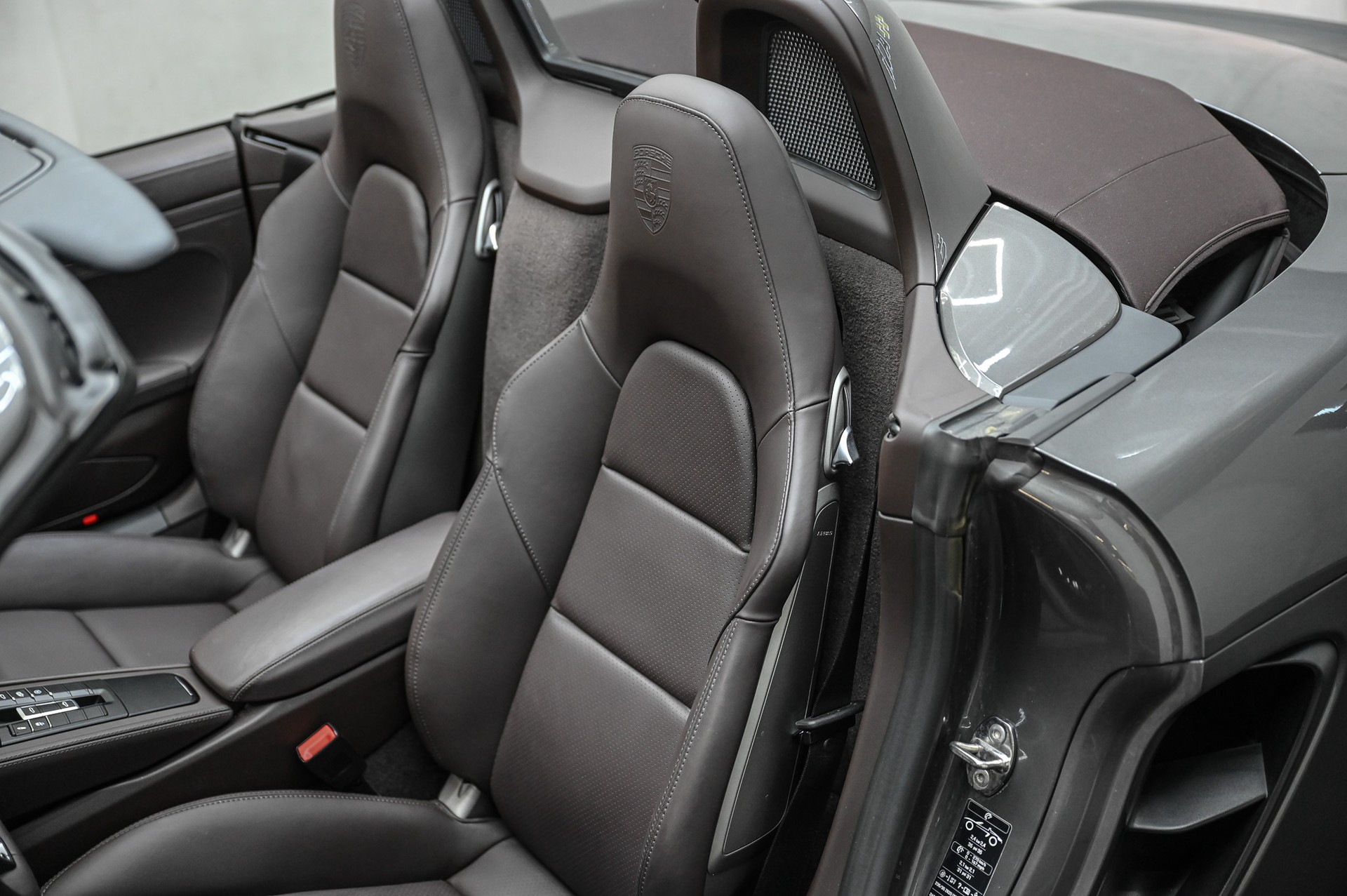 PORSCHE 718 Boxster 4.0 GTS PDK-image-24