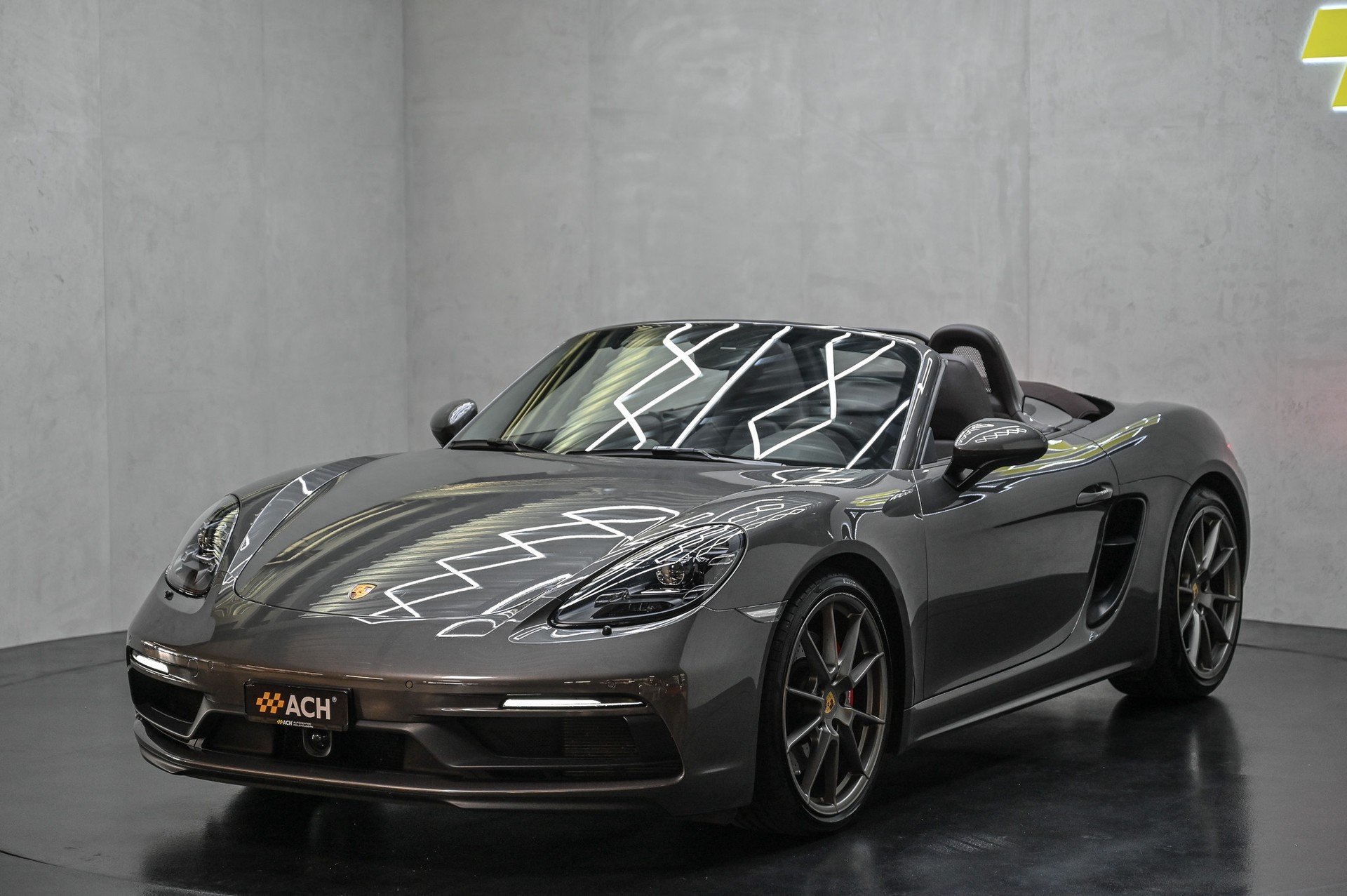 PORSCHE 718 Boxster 4.0 GTS PDK-image-2