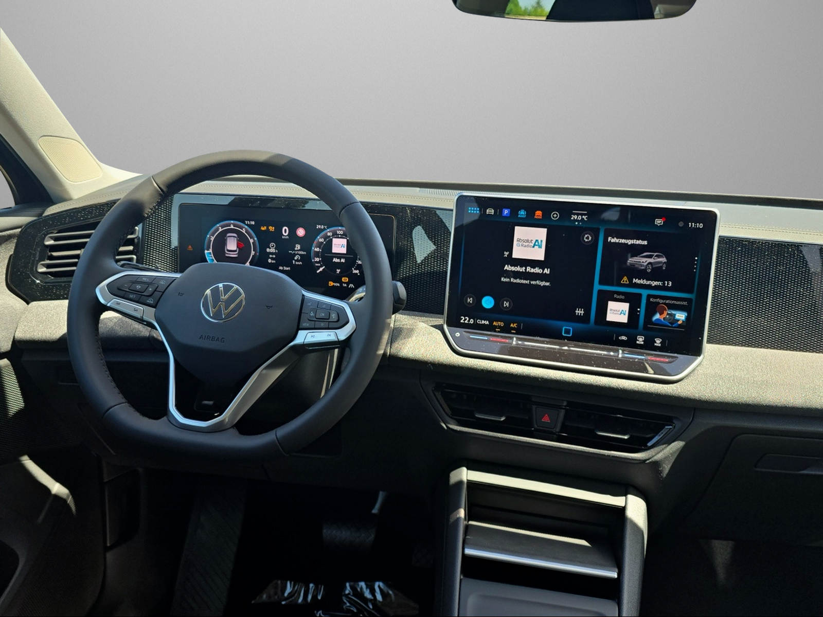 VW VW TIGUAN-image-9
