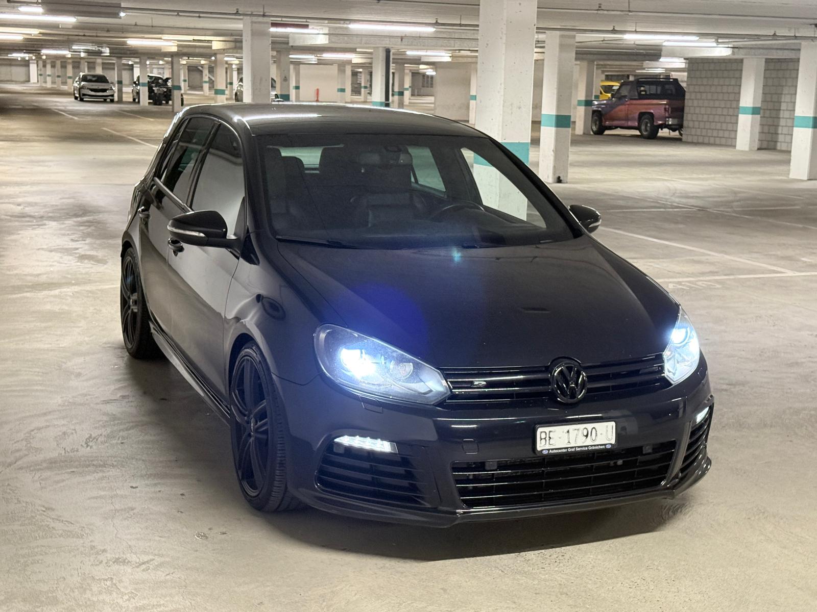VW Golf 2.0 TSI R 4Motion DSG-image-5