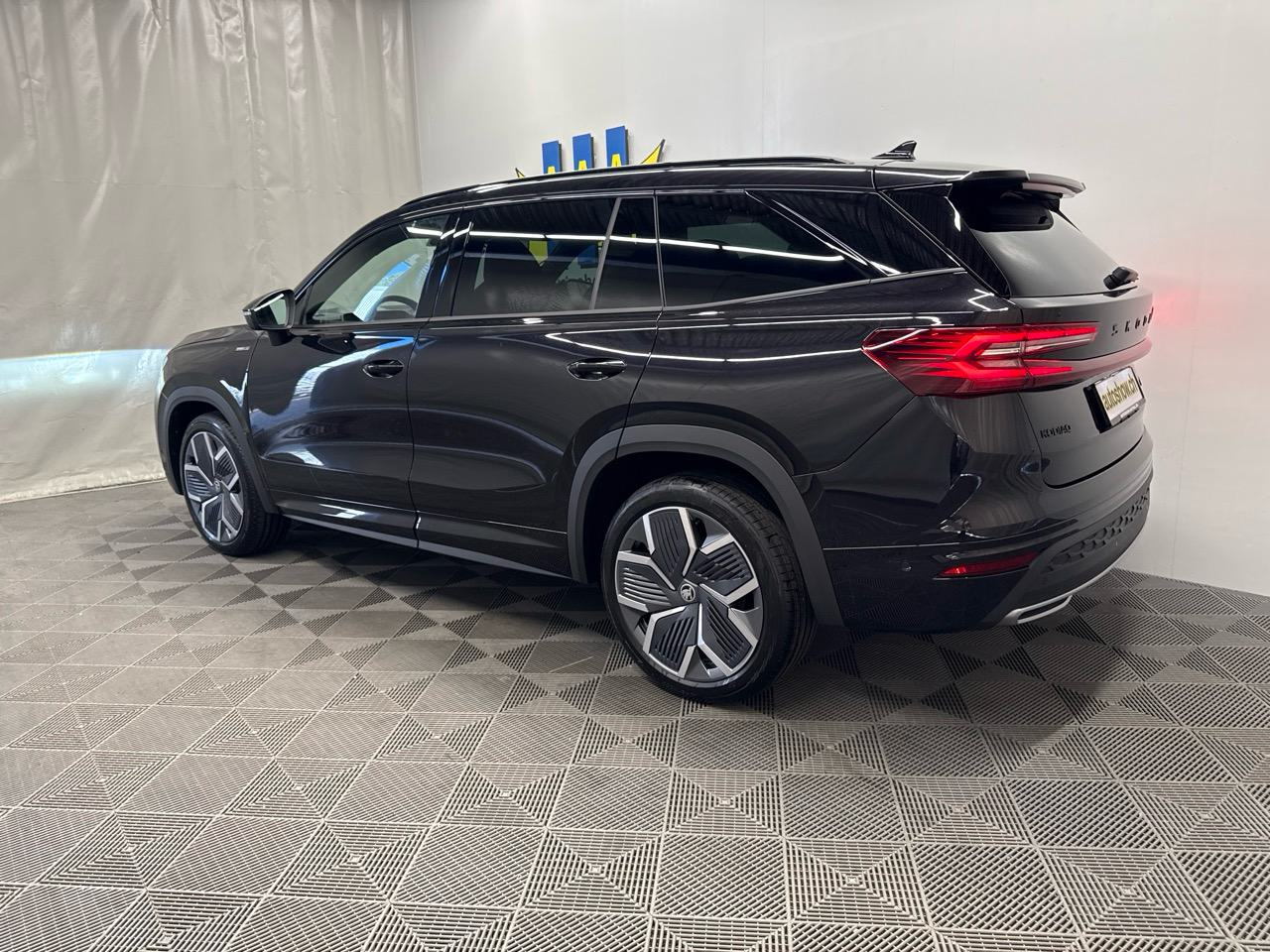 SKODA Kodiaq 1.5 TSI mHEV Sportline 7-Sitze-image-1