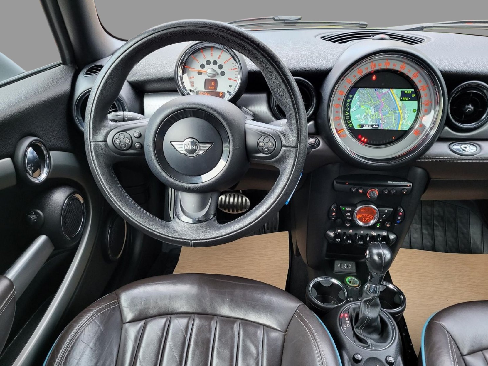 MINI Cooper S Cabriolet Steptronic-image-11