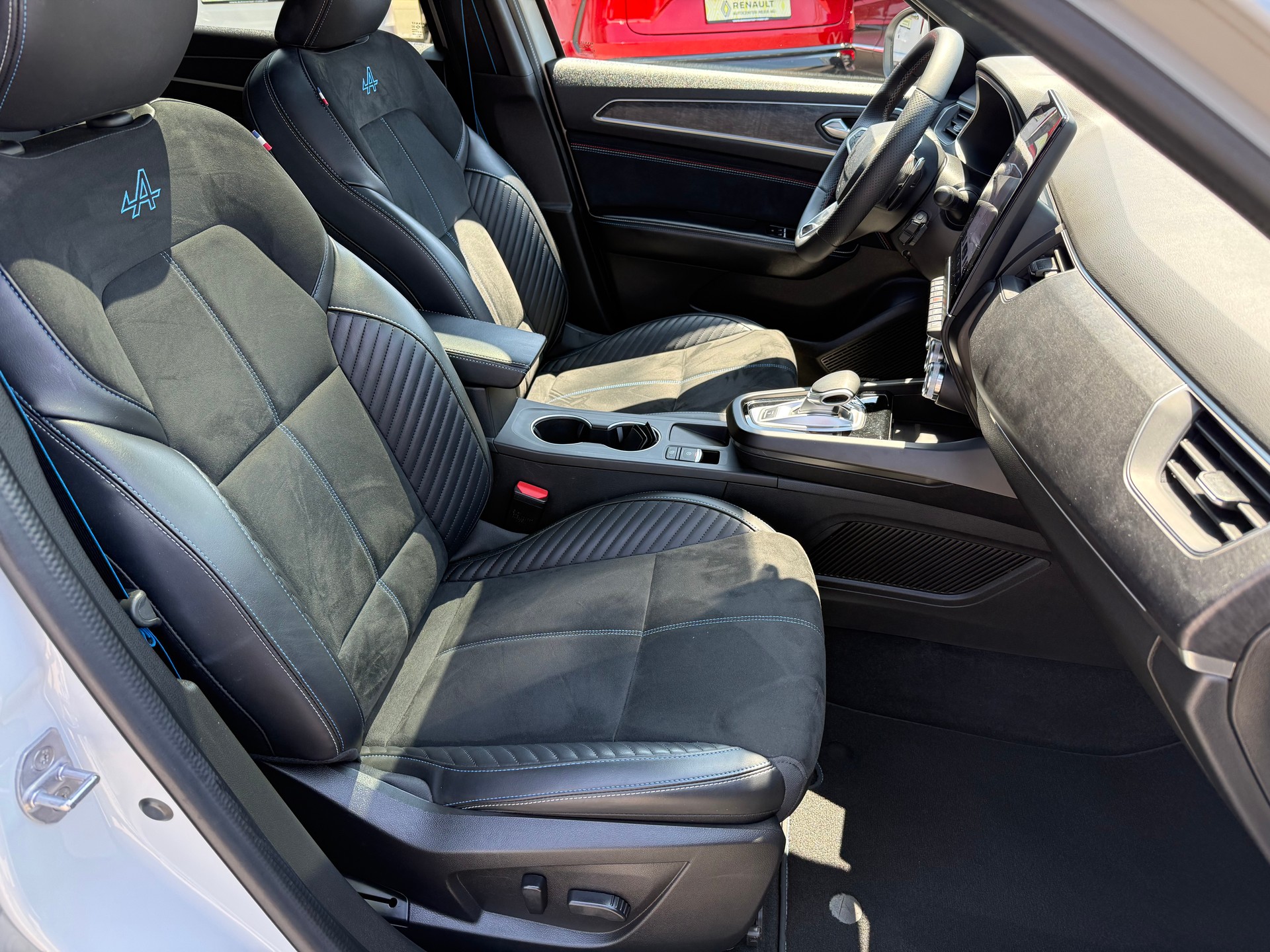 RENAULT Arkana 1.3 TCe Esprit Alpine EDC-image-10