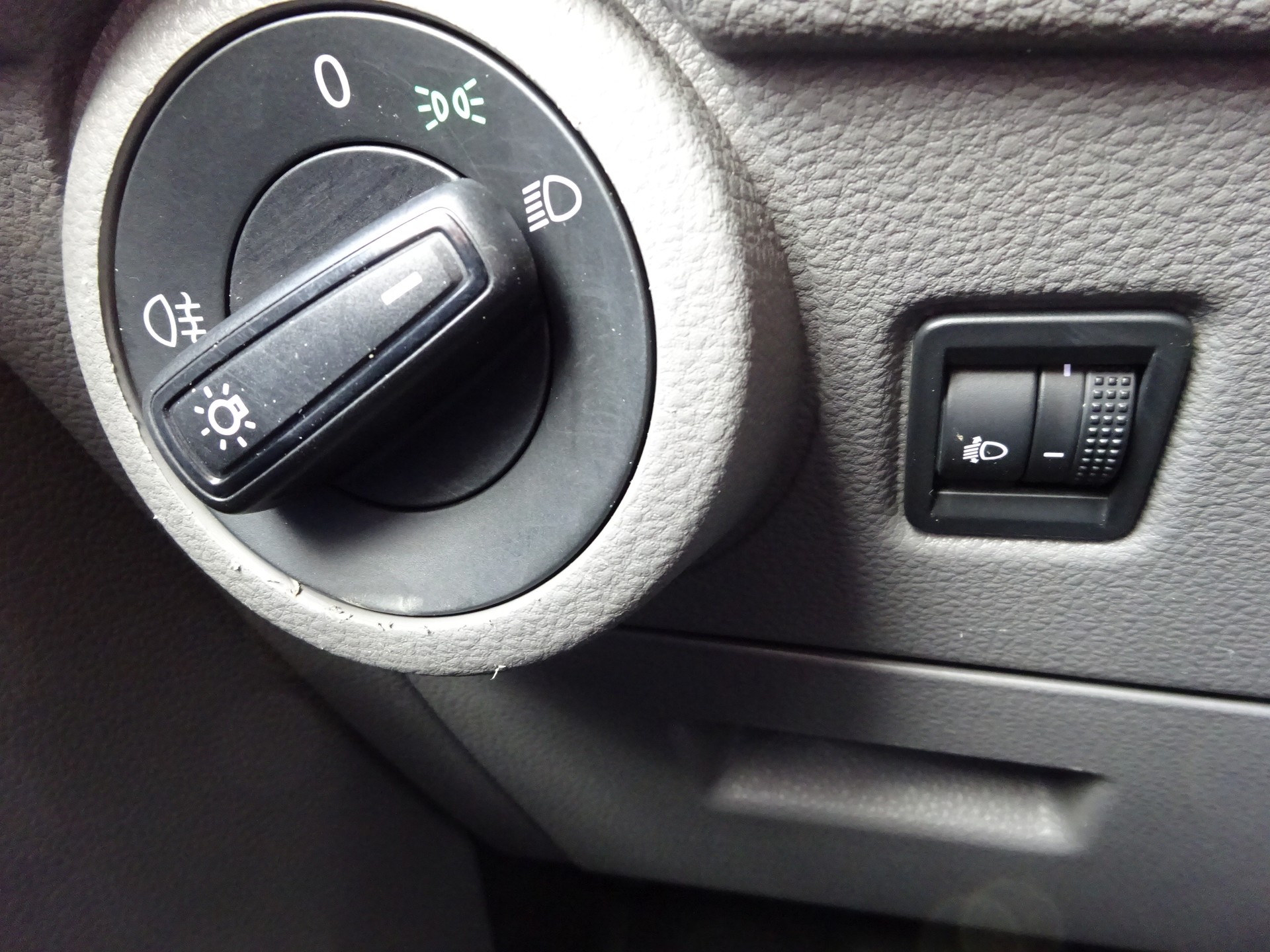 VW T6.1 2.0 TDI 4Motion-image-15