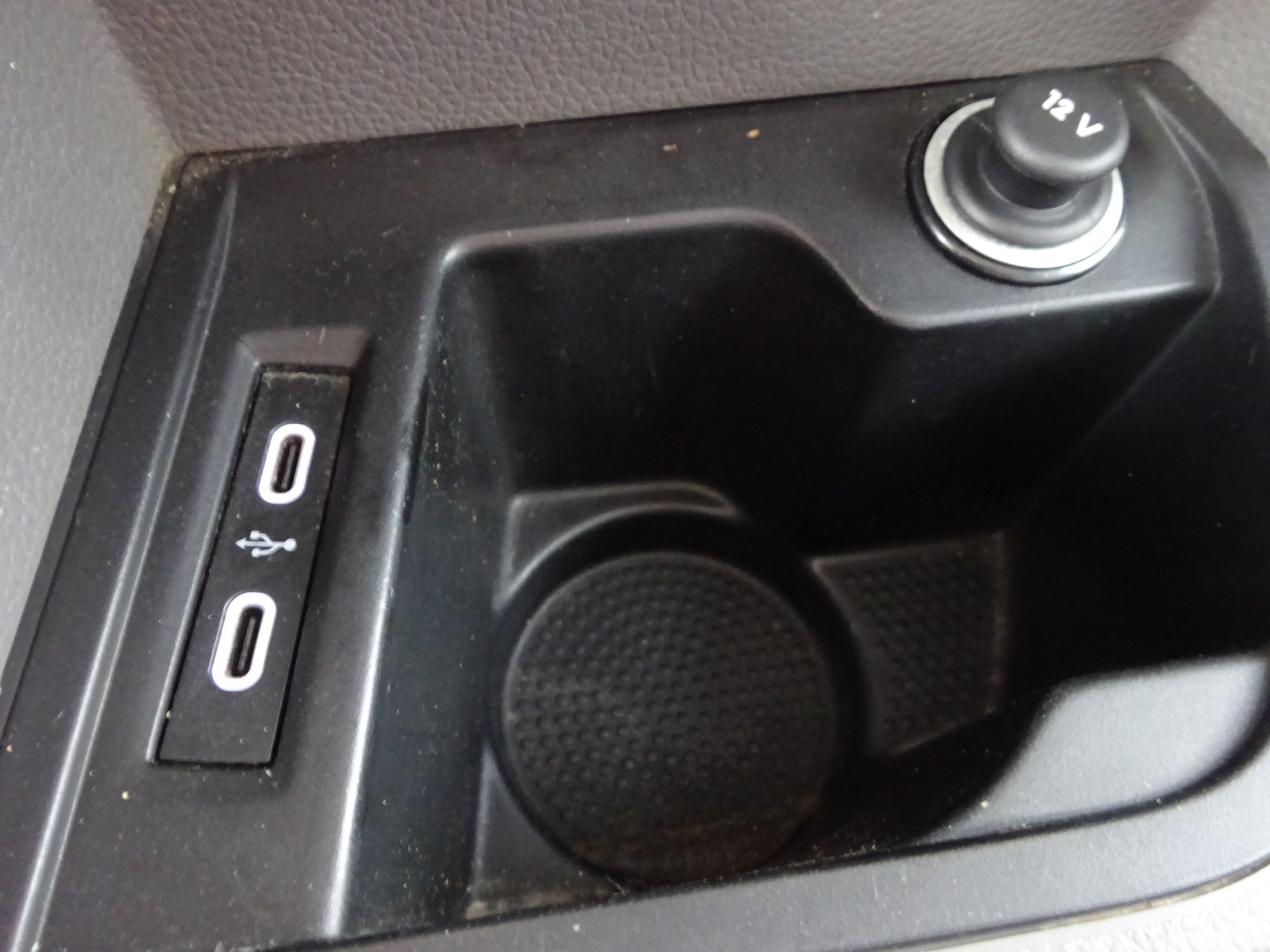 VW T6.1 2.0 TDI 4Motion-image-16