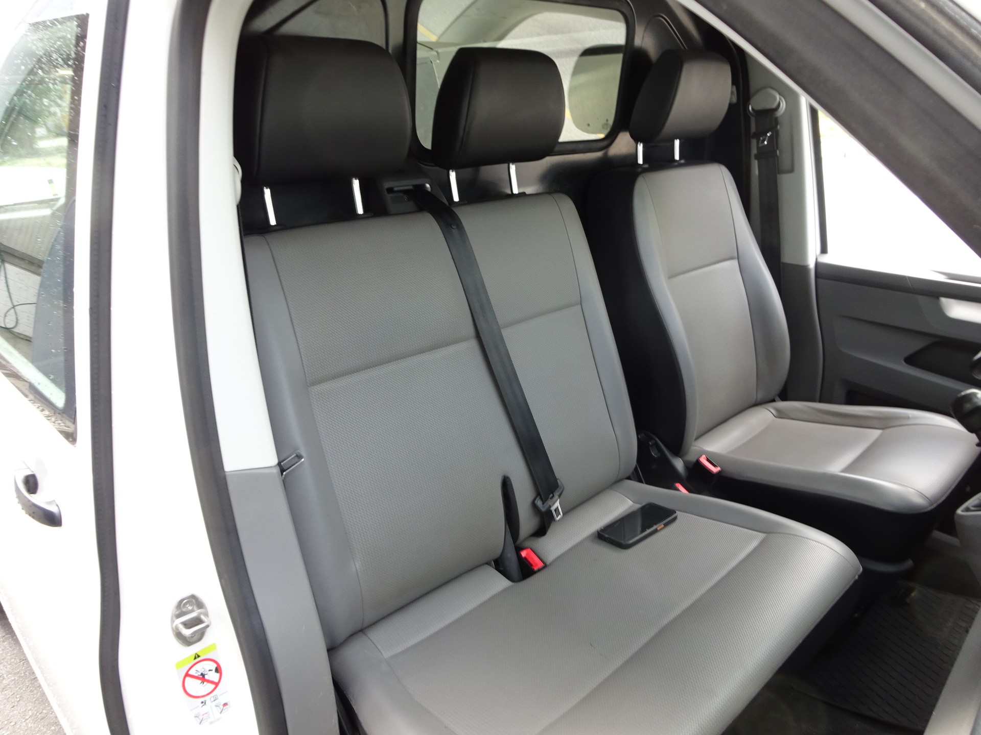 VW T6.1 2.0 TDI 4Motion-image-24