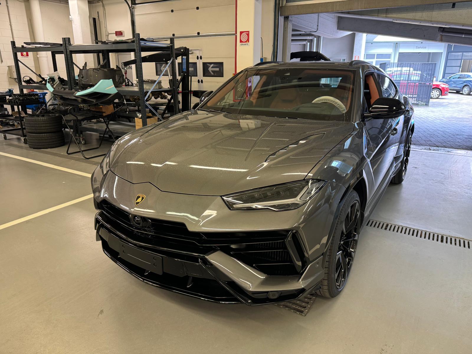 LAMBORGHINI 4.0 S-image-0