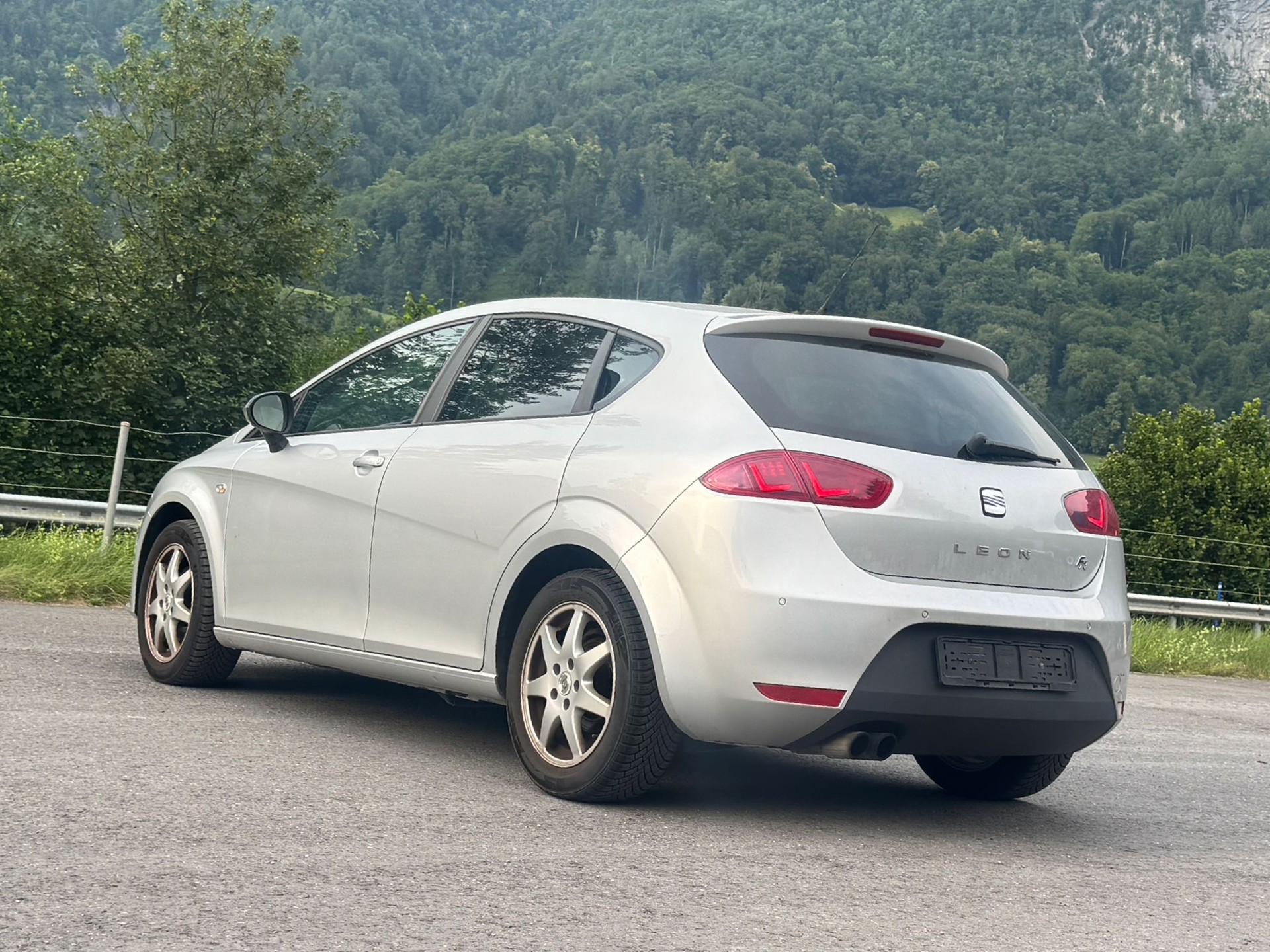 SEAT Leon 1.8 TSI FR Advantage DSG-image-9