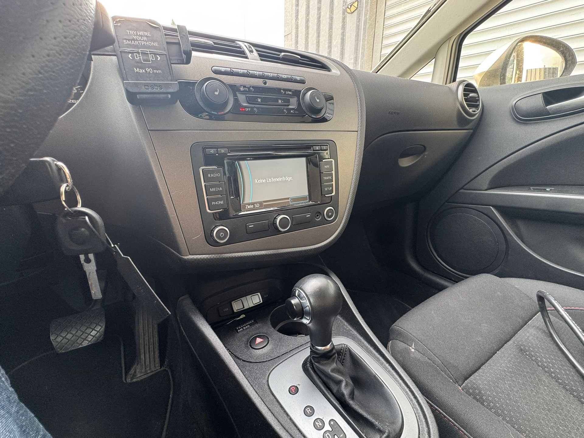 SEAT Leon 1.8 TSI FR Advantage DSG-image-5
