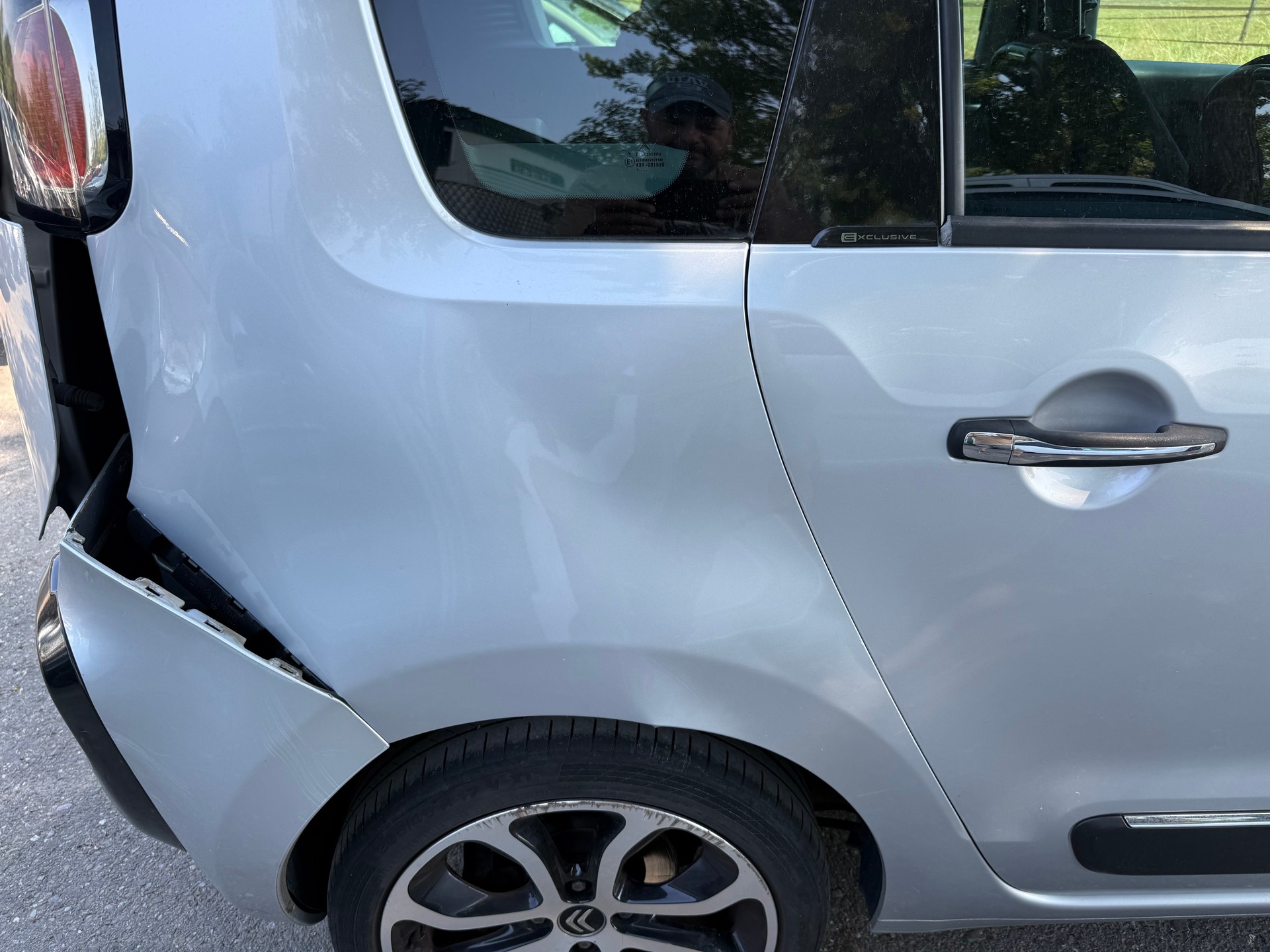 CITROEN C3 Picasso 1.2 Pure Tech Exclusive-image-8