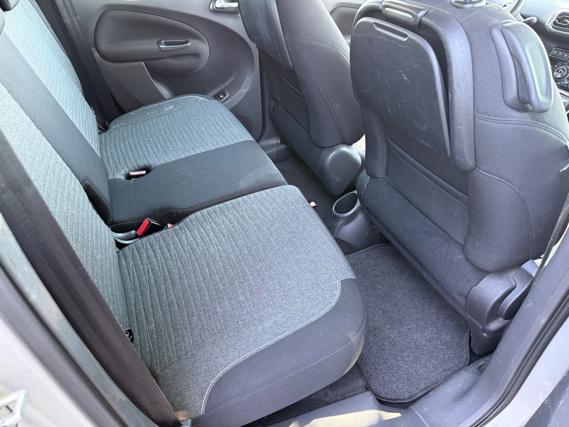 CITROEN C3 Picasso 1.2 Pure Tech Exclusive-image-10