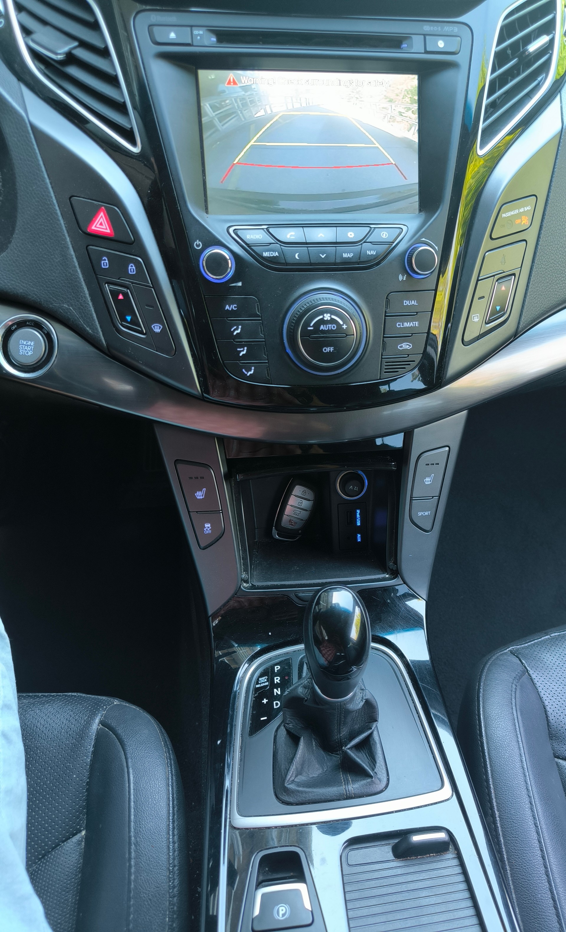 HYUNDAI i40 Wagon 1.7 CRDI Premium Automatic-image-6